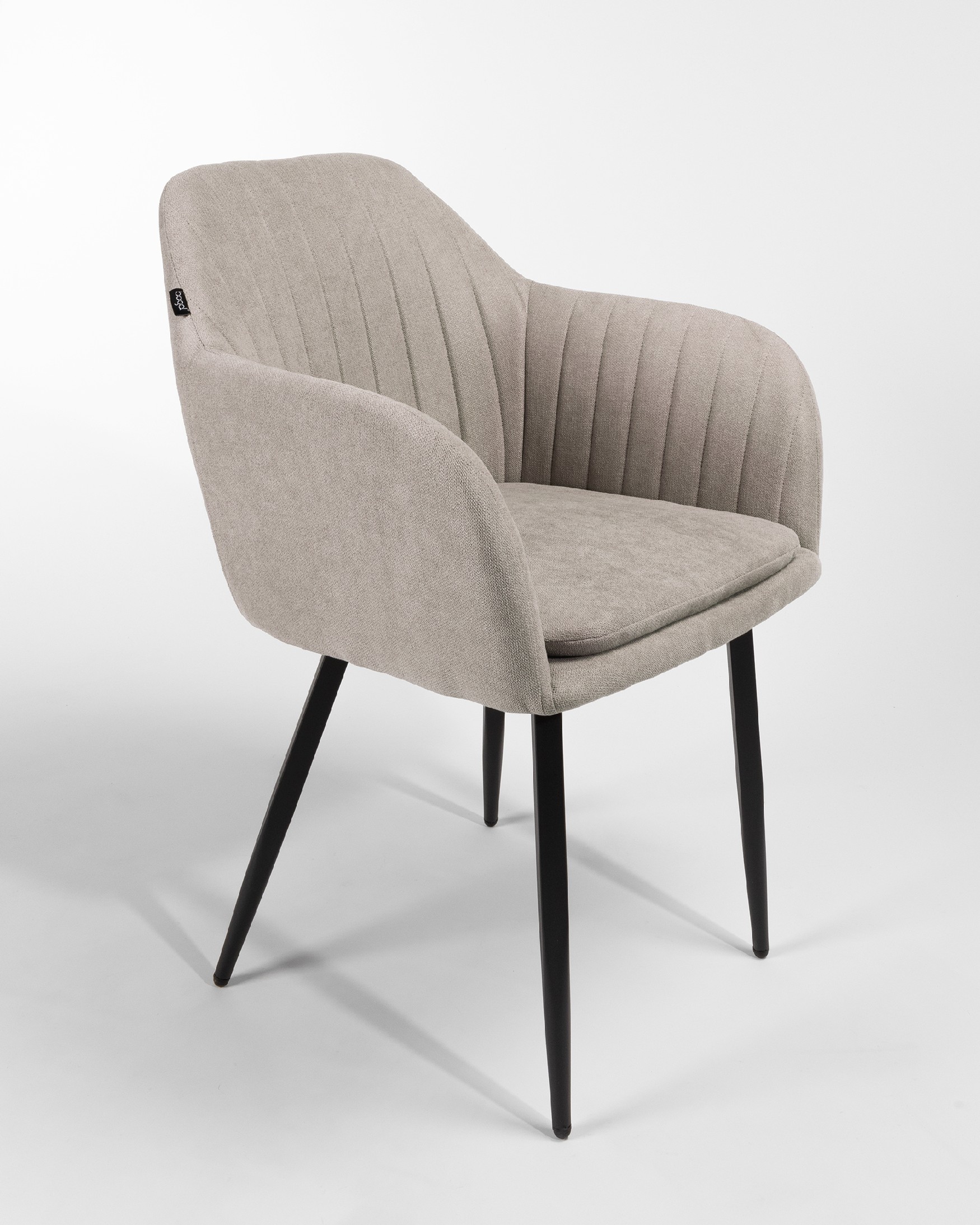 Chaise Chicago avec rembourrage perle et pieds métalliques noirs