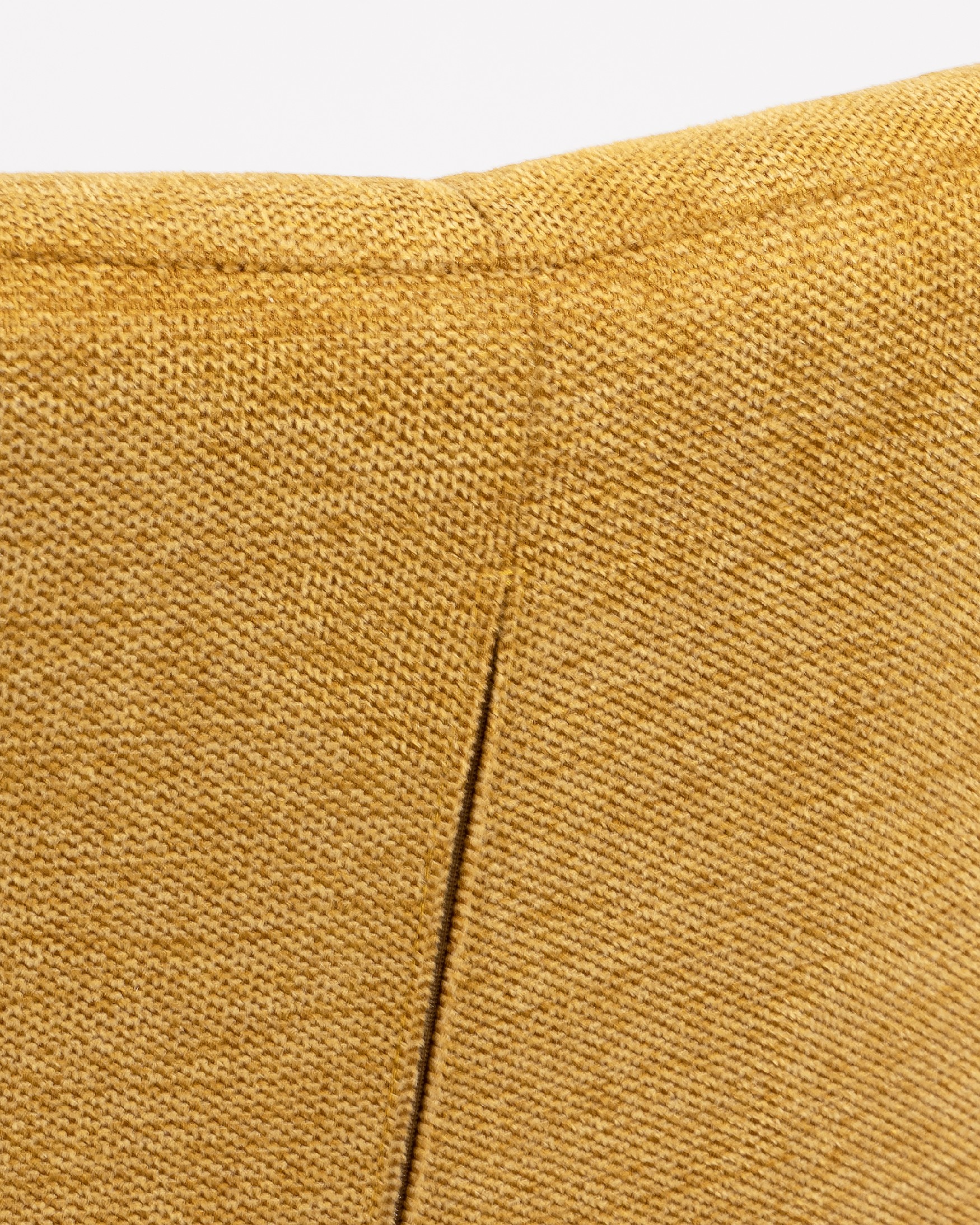 Modena swivel chair 180º with return function, mustard upholstery and black metal legs