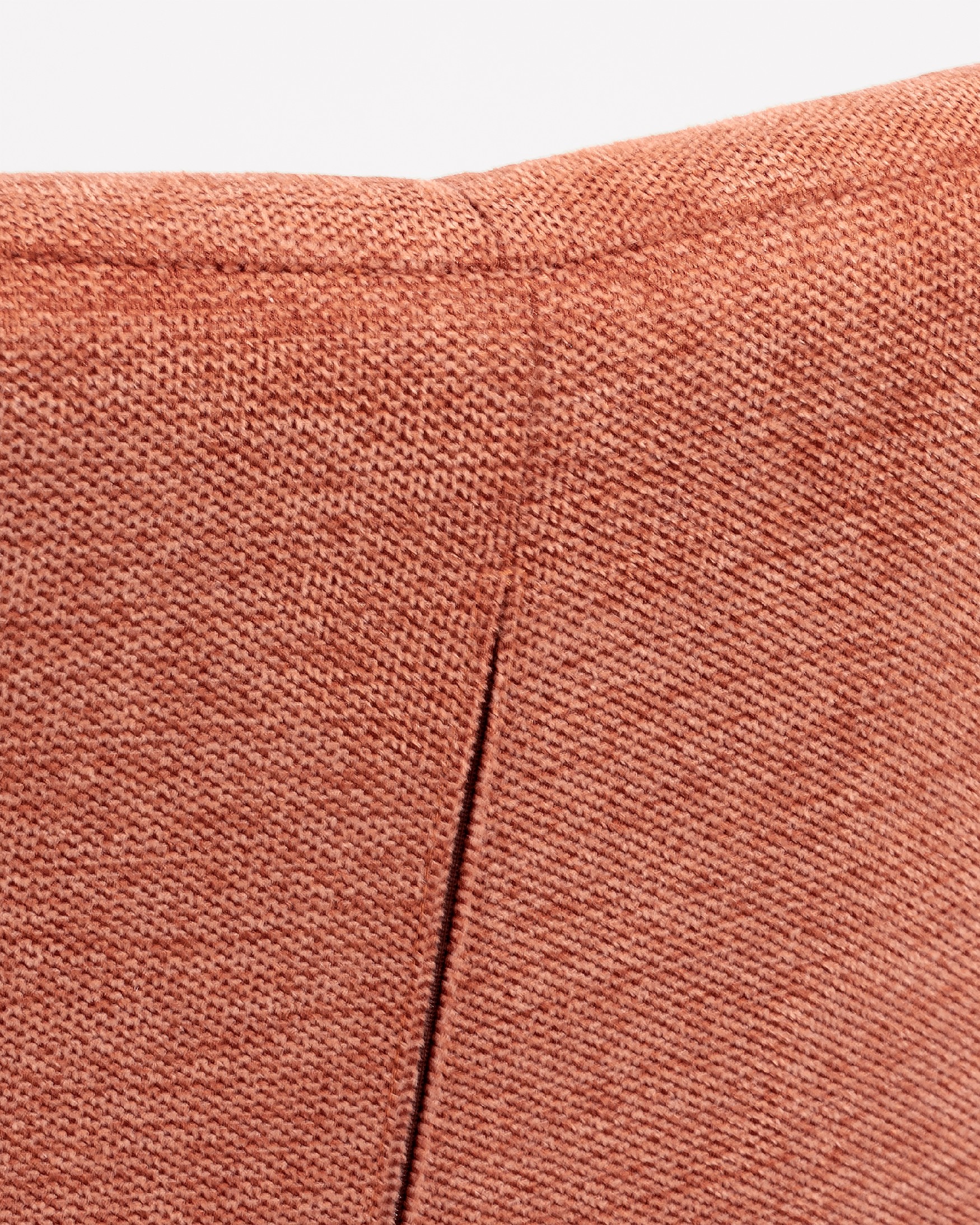 Modena swivel chair 180º with return function, salmon upholstery, and black metal legs