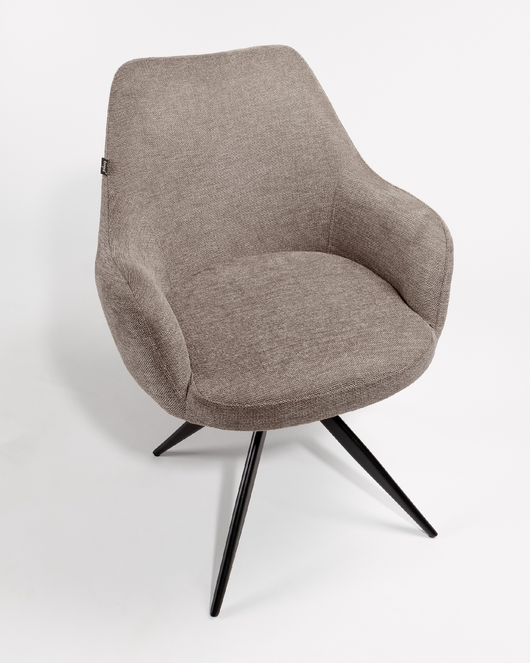 Silla Montreal giratoria 180º con función return, tapizado marrón y patas metálicas negras