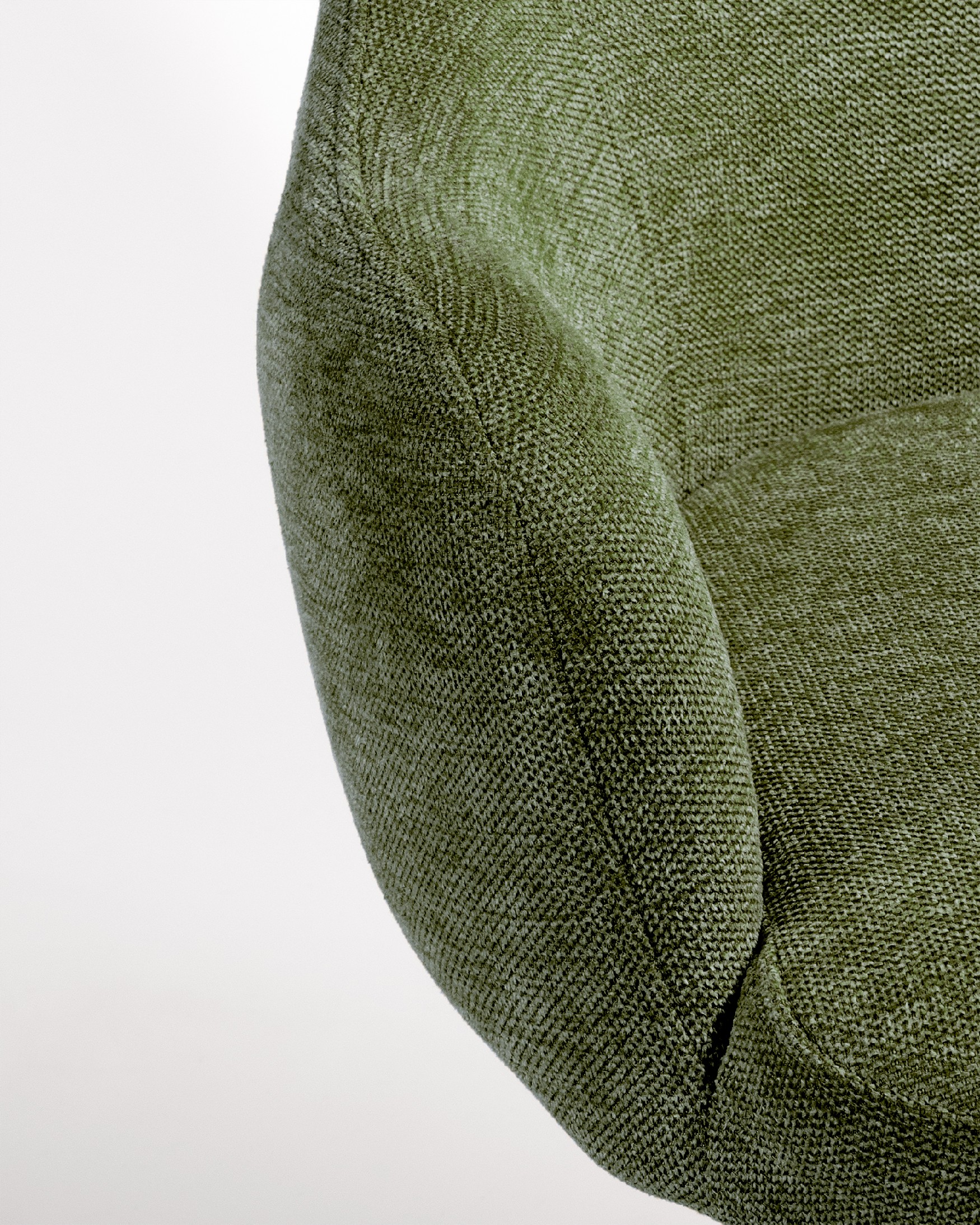 Montreal swivel chair 180º with return function, green upholstery, and black metal legs