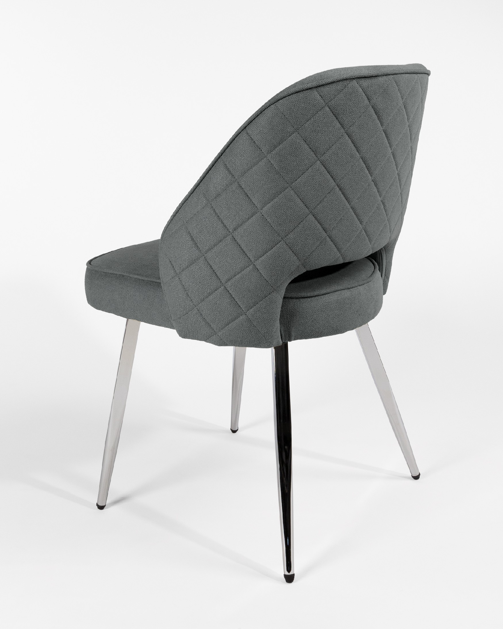 Chaise Naples avec rembourrage marengo et pieds chromés