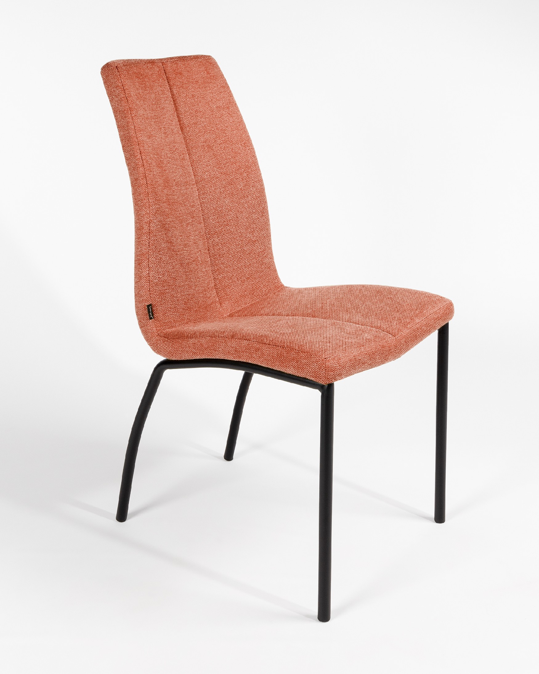 Niza chair with salmon upholstery and black metal legs