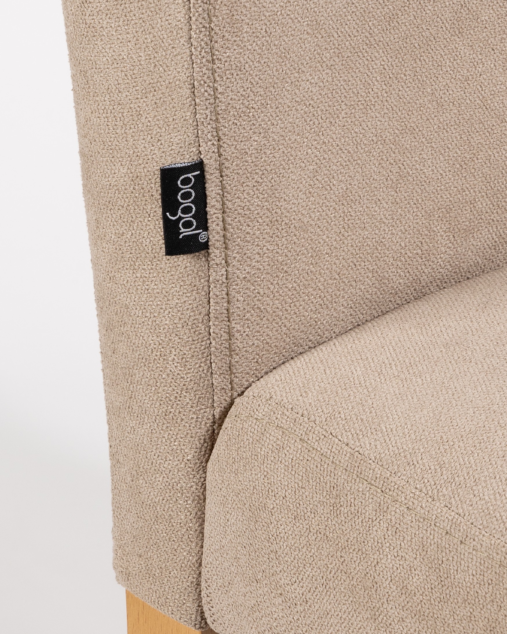 Chaise Vienne avec rembourrage marron et pieds en hêtre