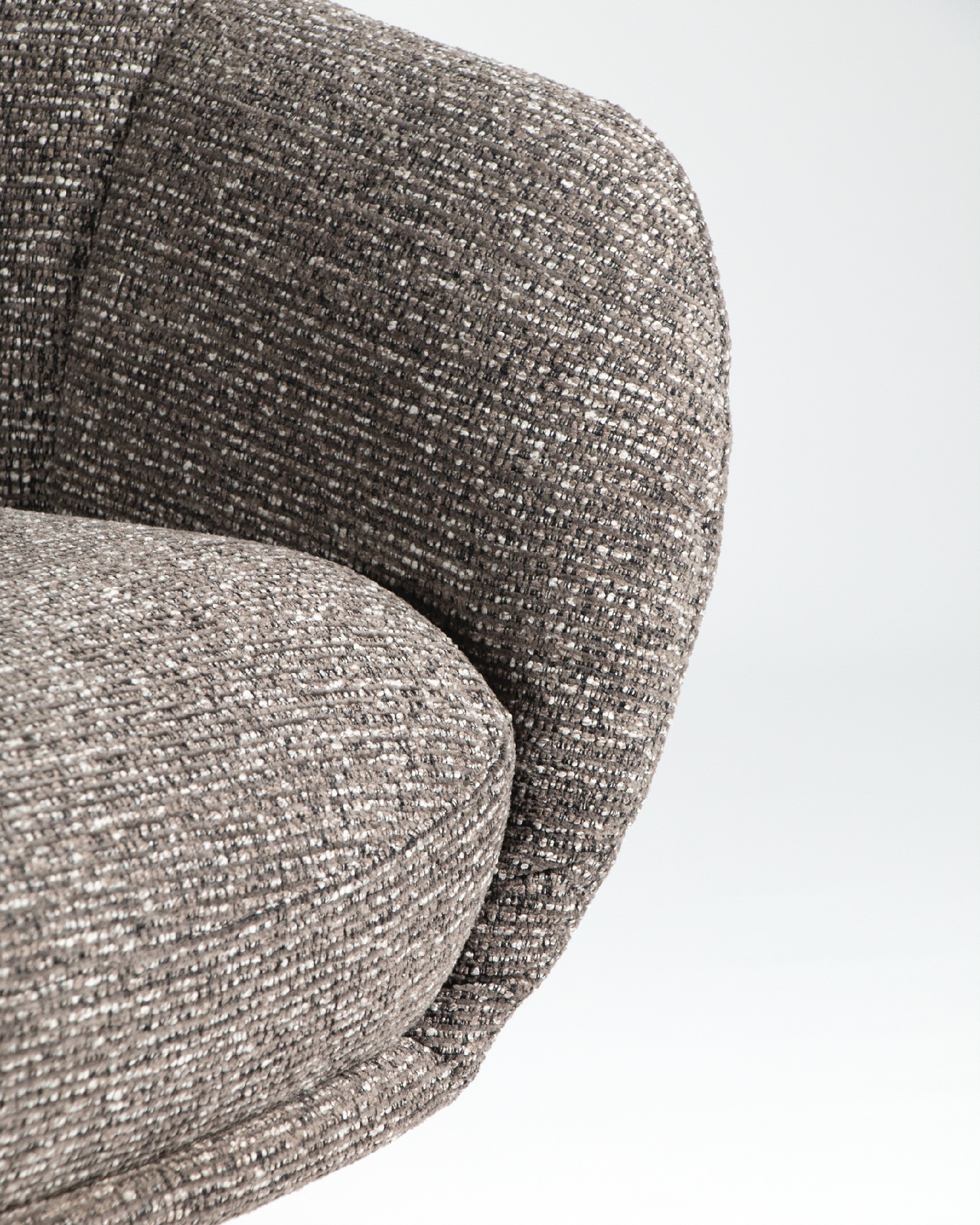 Abelia swivel armchair with anthracite upholstery and black metal leg