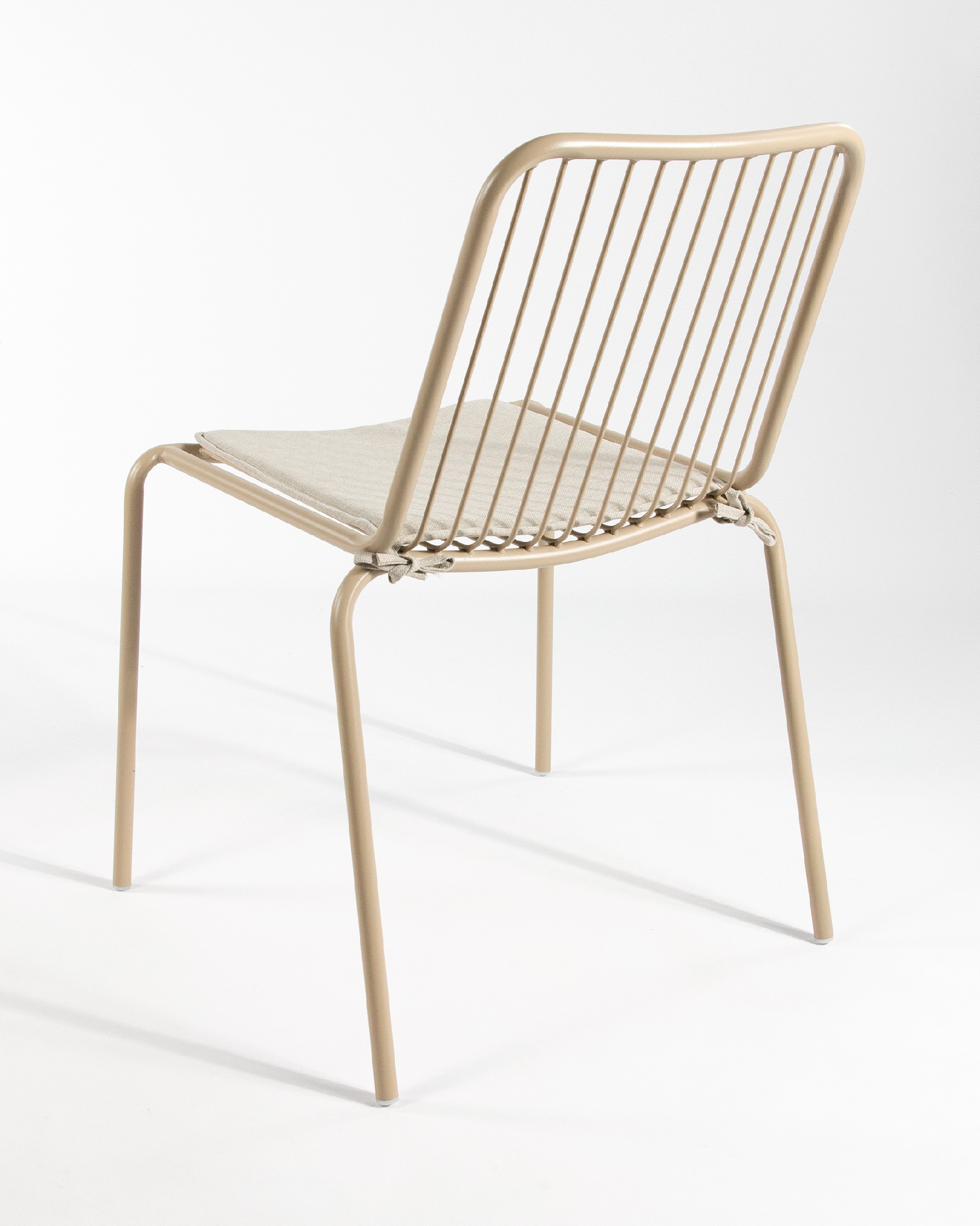 Aloha metal sand chair with cushion.