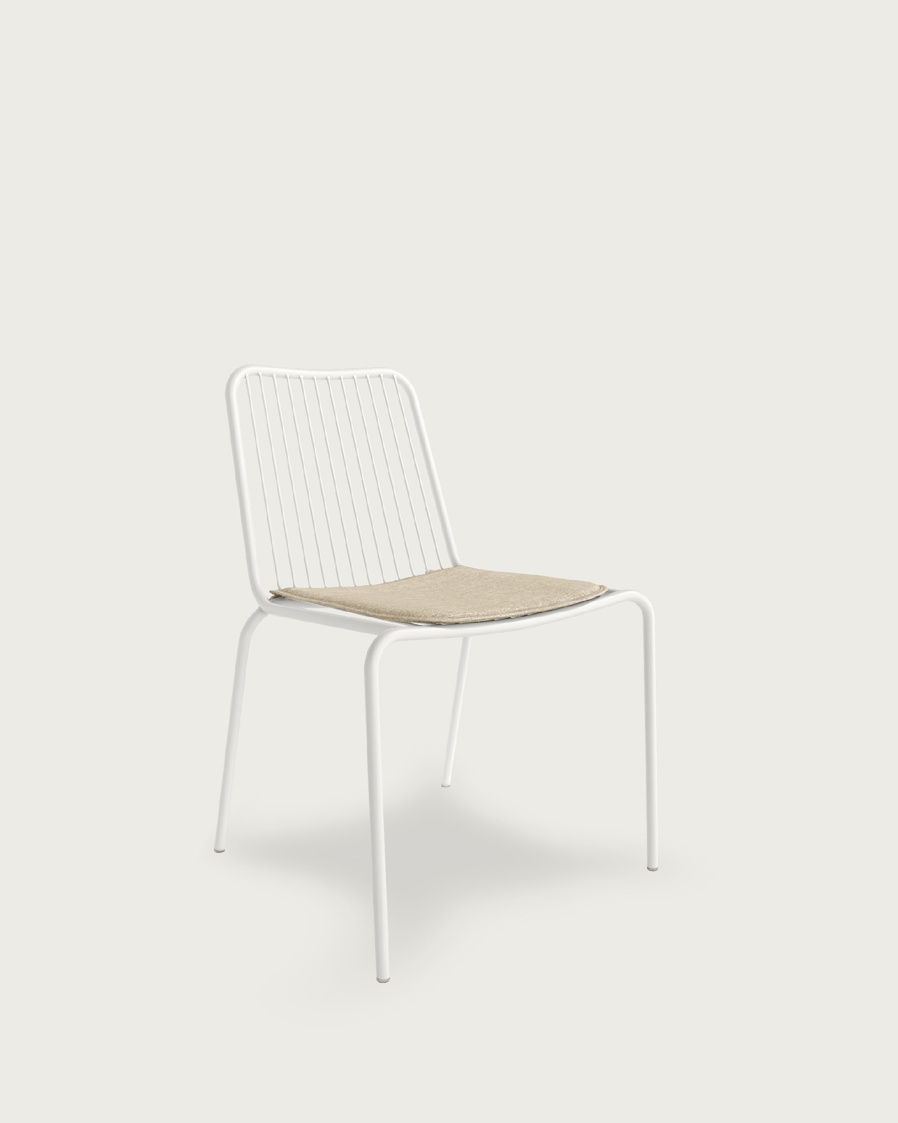 Chaise Aloha en métal blanc avec coussin