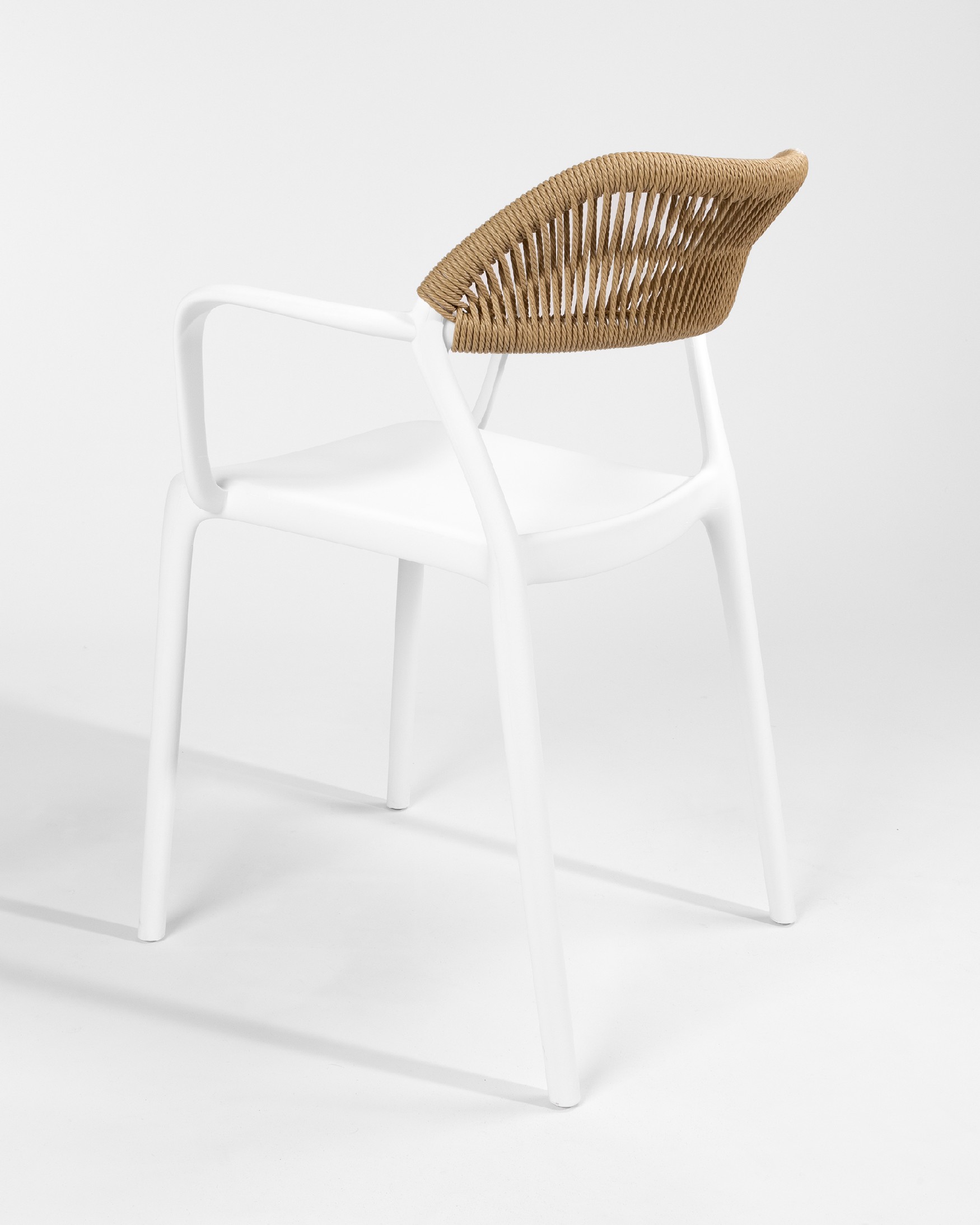 Chair Amalfi in white polypropylene and synthetic rope