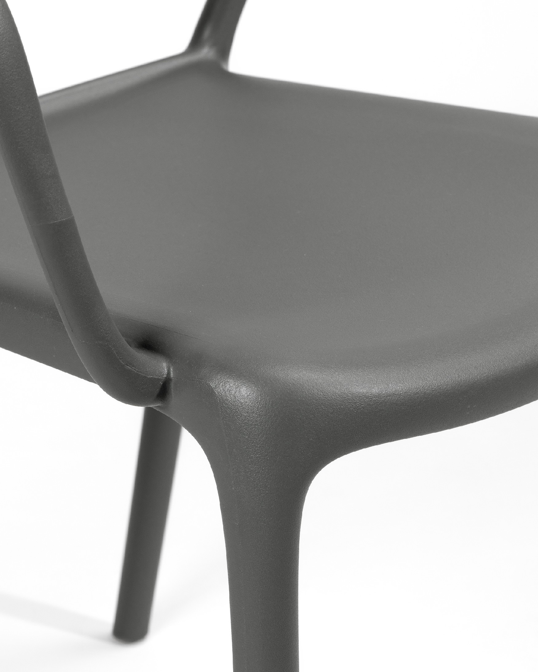 Chair Amalfi in graphite polypropylene and synthetic rope