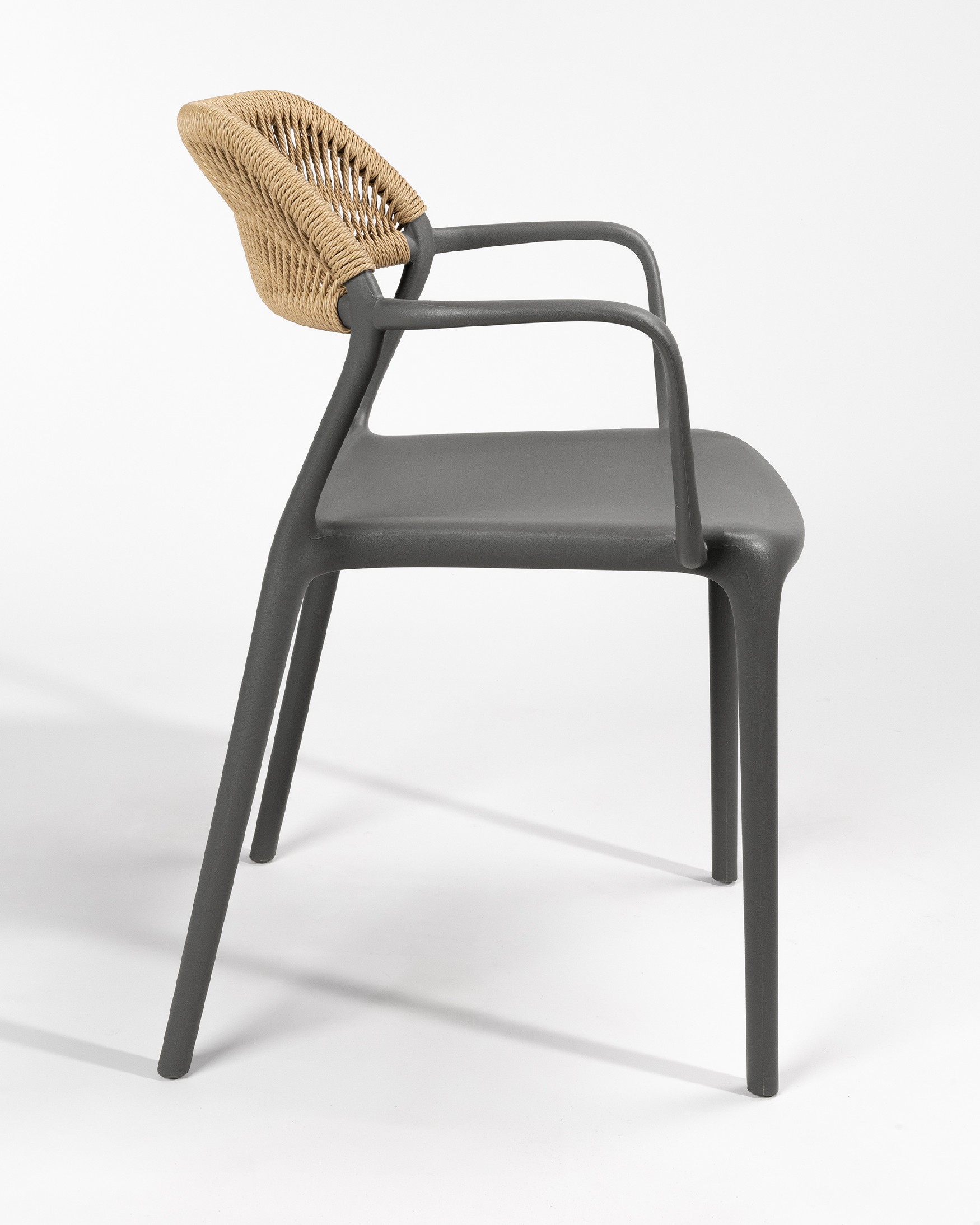 Chair Amalfi in graphite polypropylene and synthetic rope