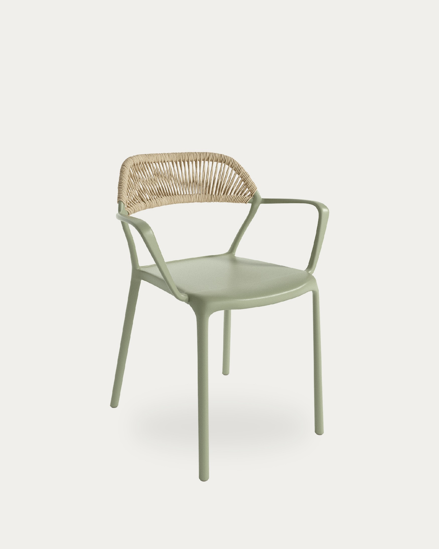 Silla Amalfi de polipropileno verde tiza y cuerda sintética