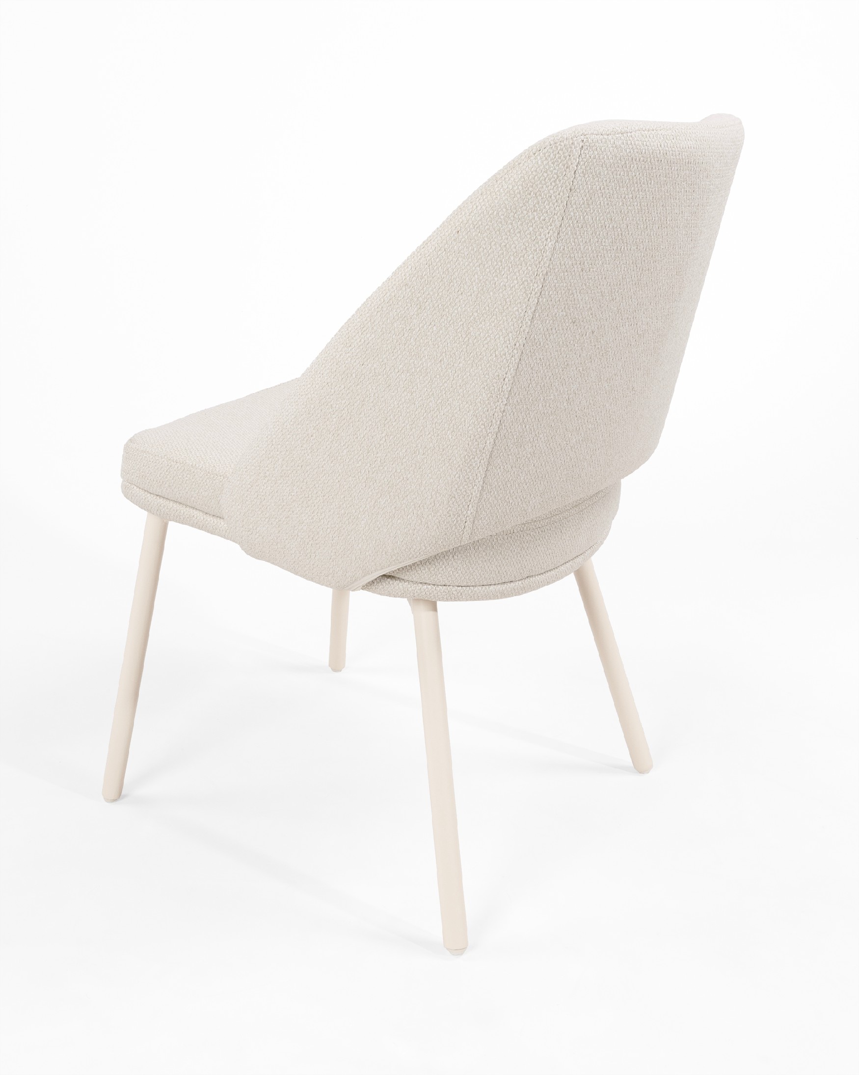 Chaise Aman avec rembourrage nacré et pieds métalliques ivoire