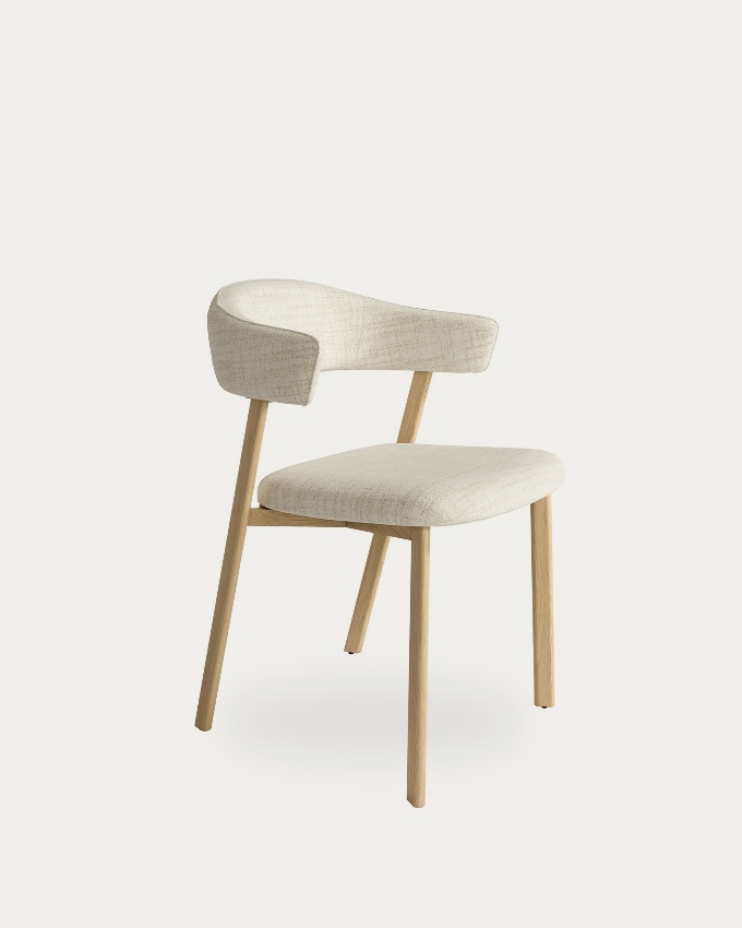 Arica chair with ivory upholstery and metal structure with wood finish
