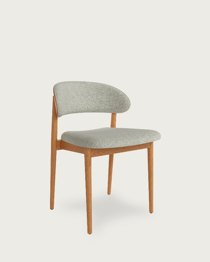 Silla Ariel con tapizado gris y estructura roble natural