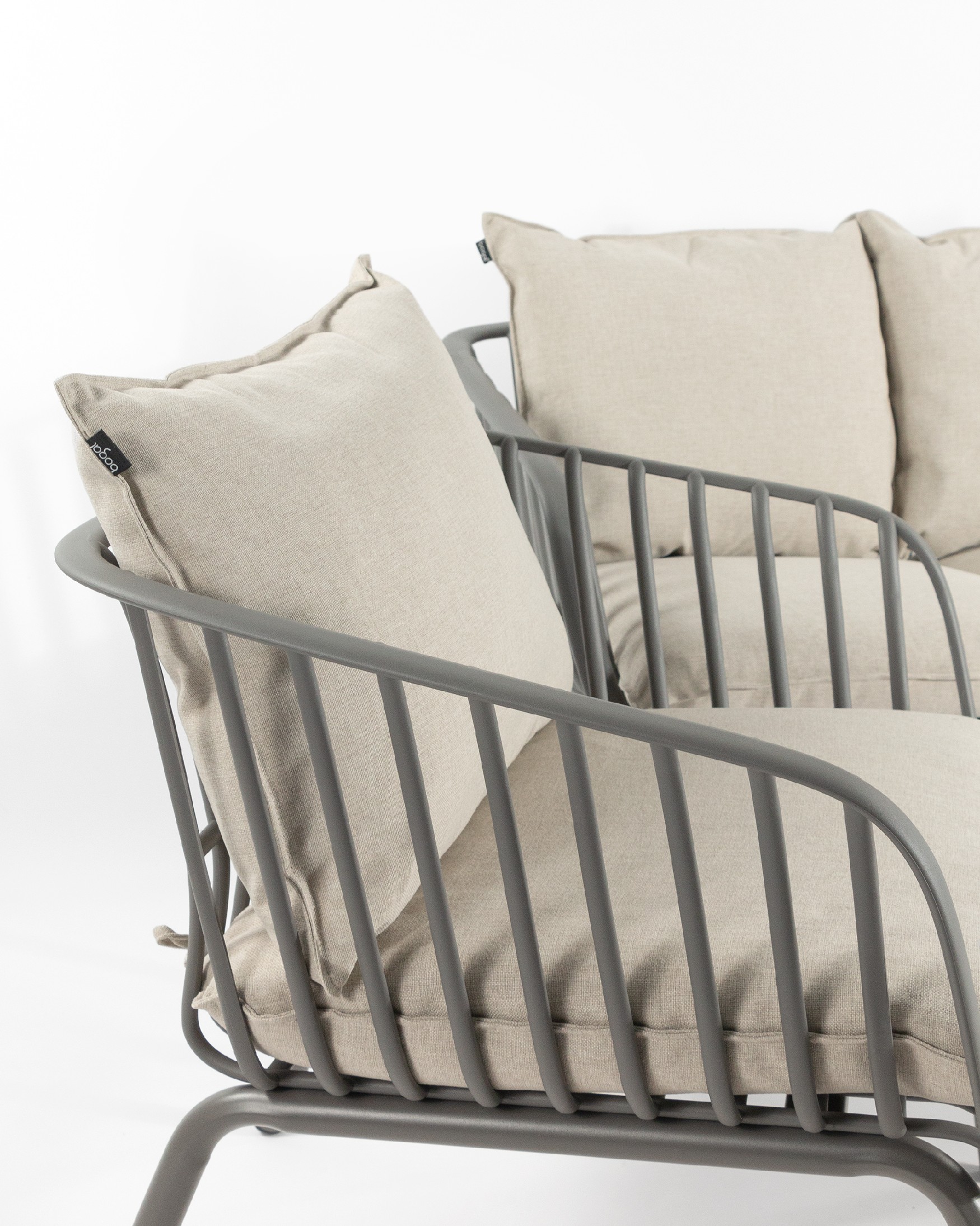 Fauteuil Aruba 1 place en polypropylène et pieds en métal graphite