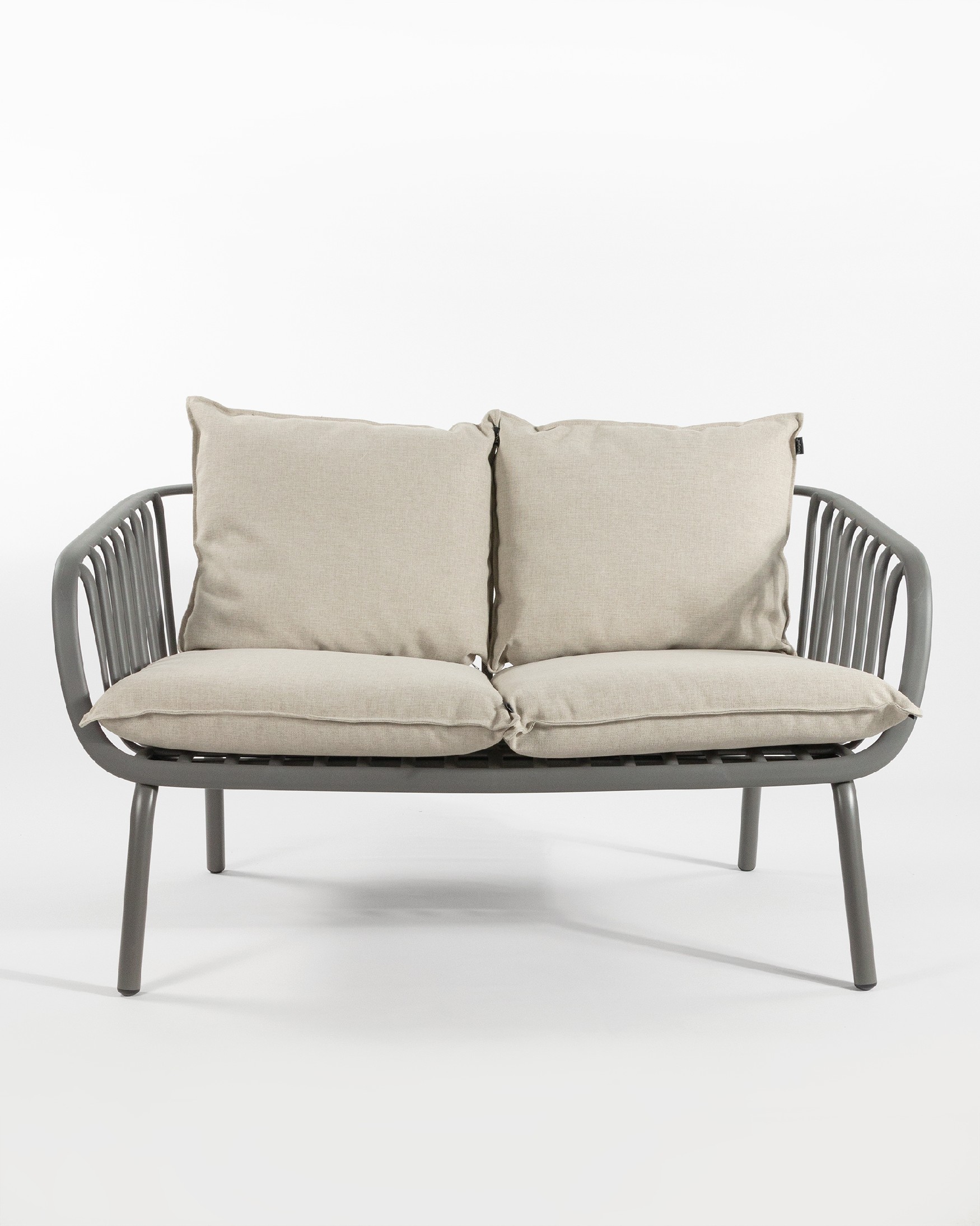 Aruba 2-seater armchair made of polypropylene and graphite metal legs