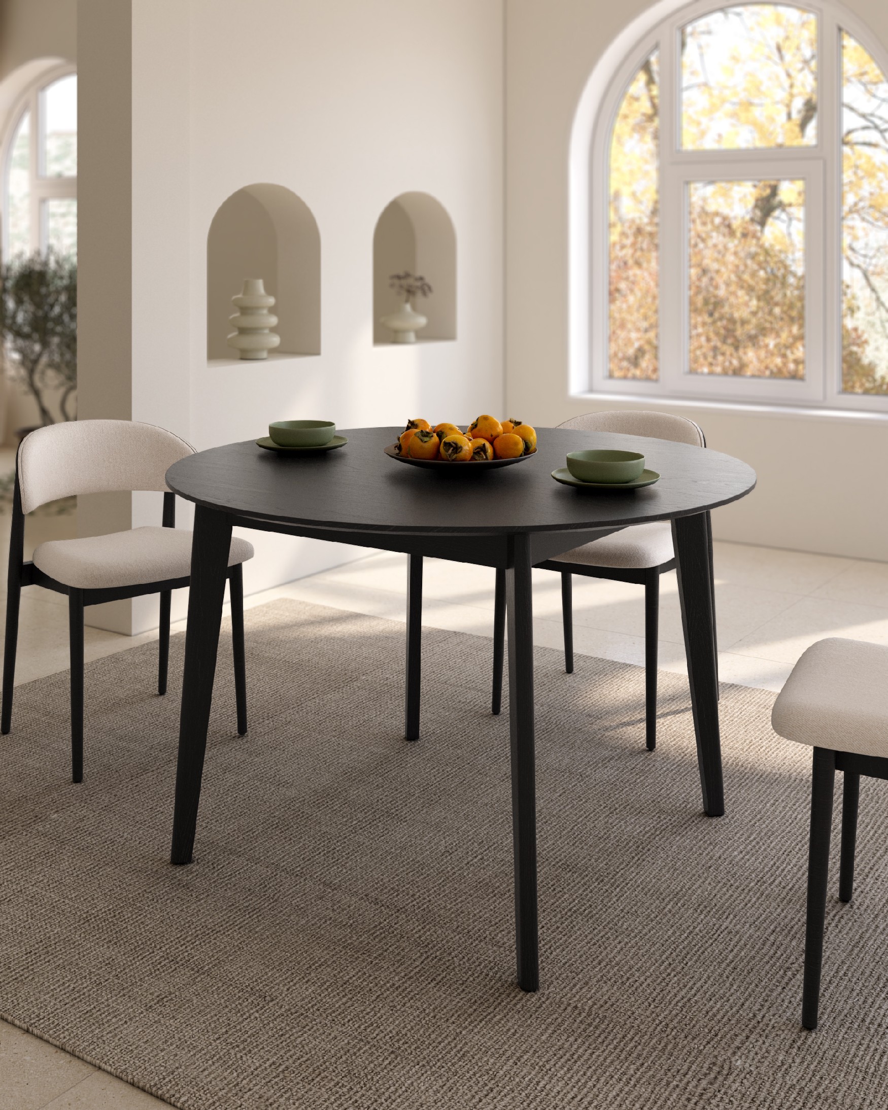 Table Aura ronde avec finition chêne noir Ø 120 cm
