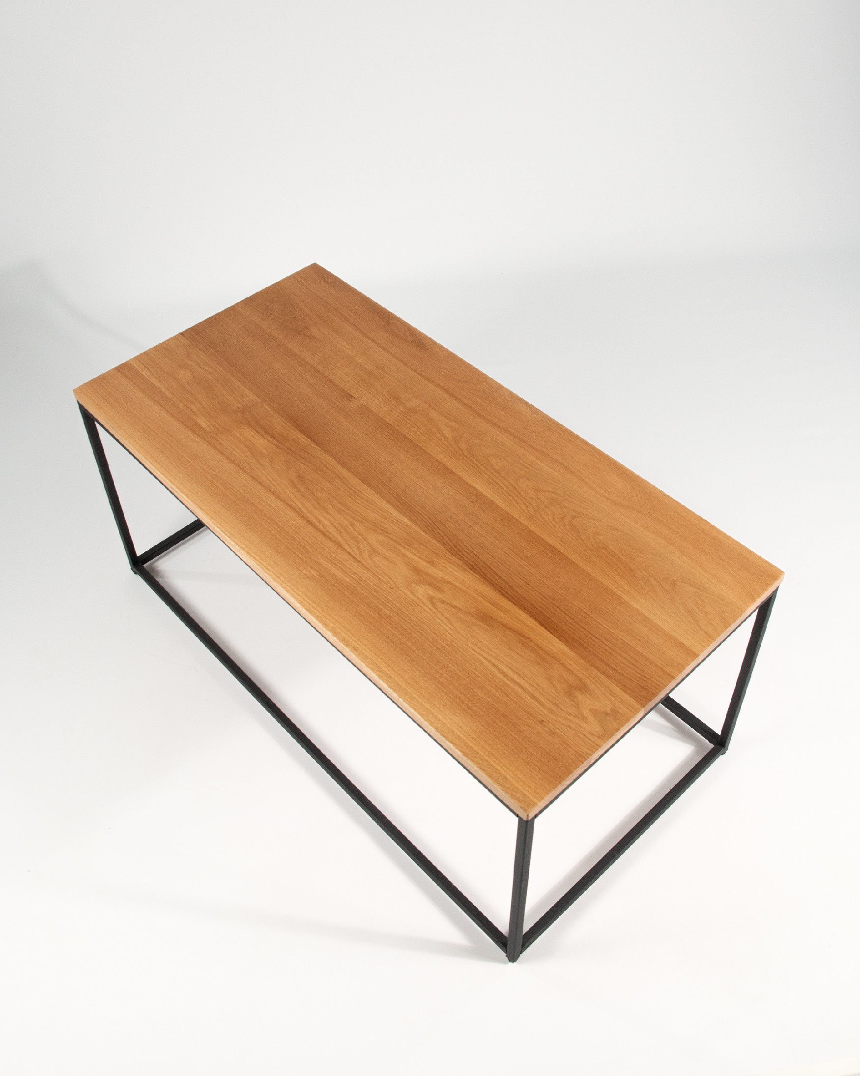 Auxiliary table Austral rectangular with natural oak top and black metal structure 100 x 50 cm