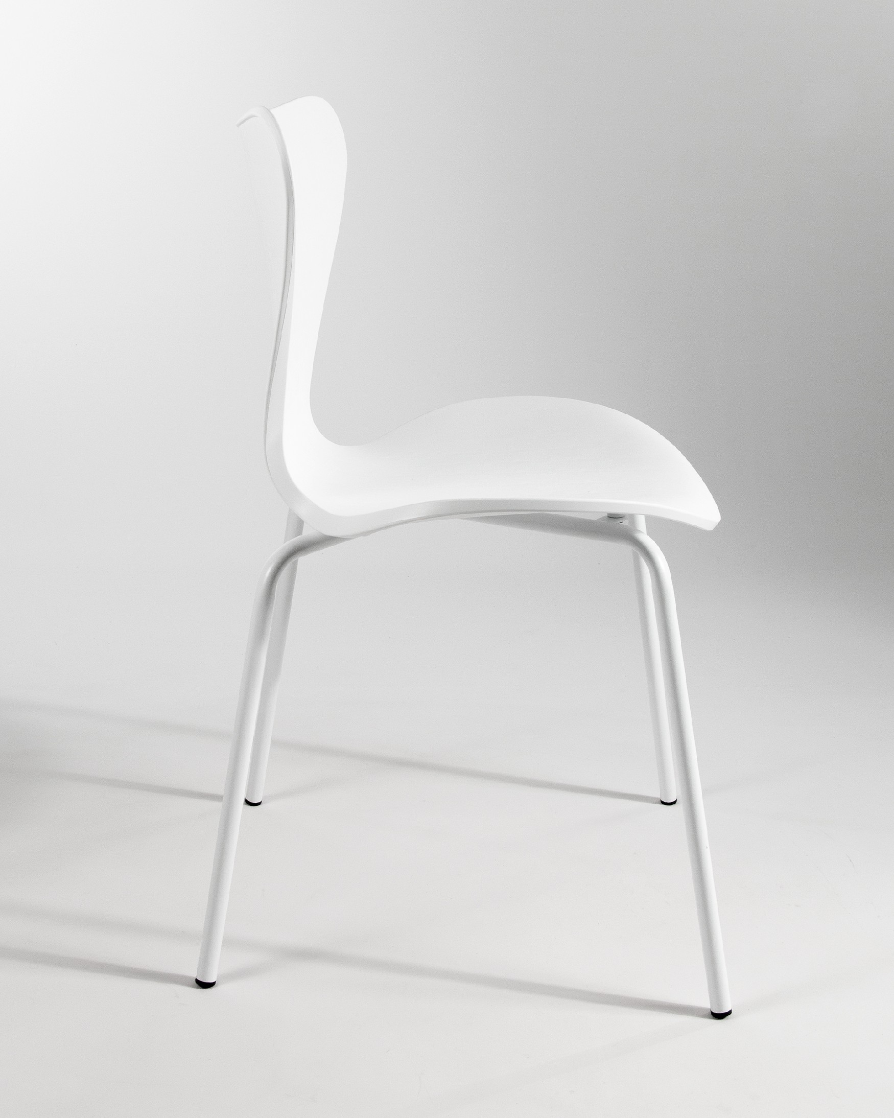 Chaise Berna en polypropylène blanc