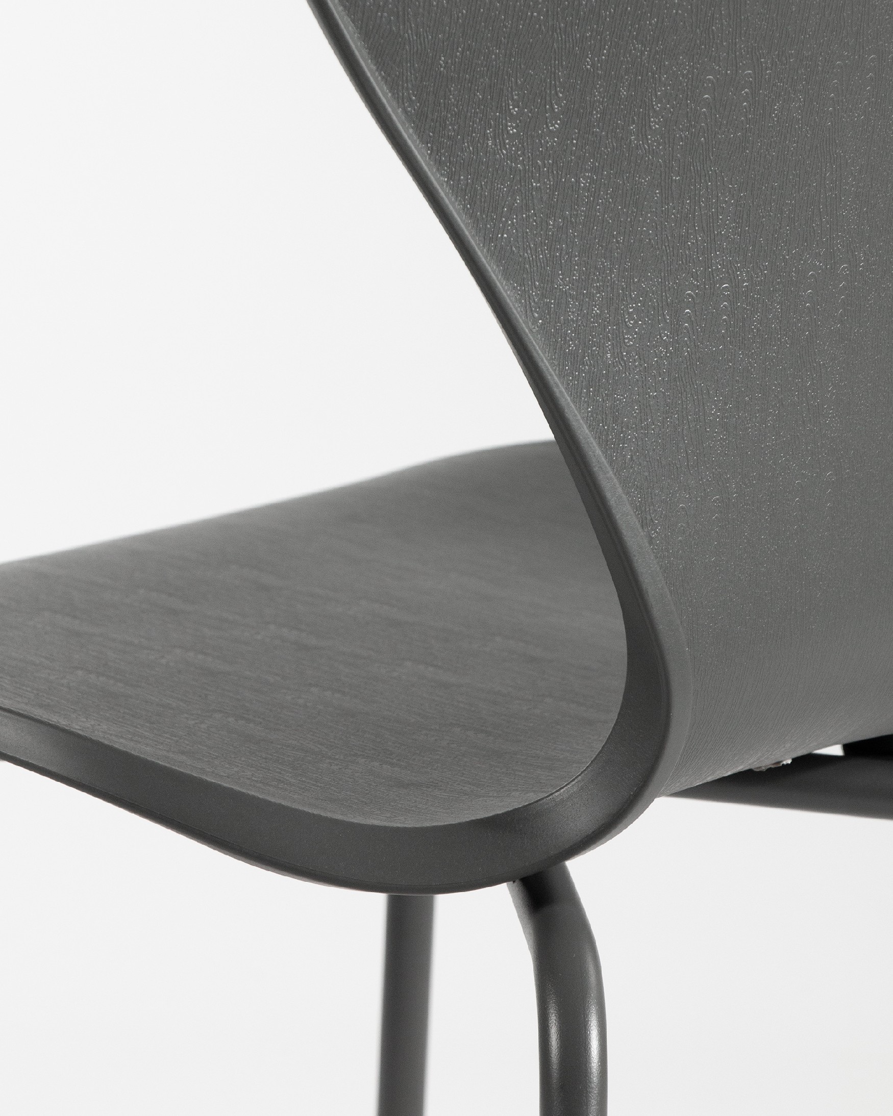 Chaise Berna en polypropylène graphite