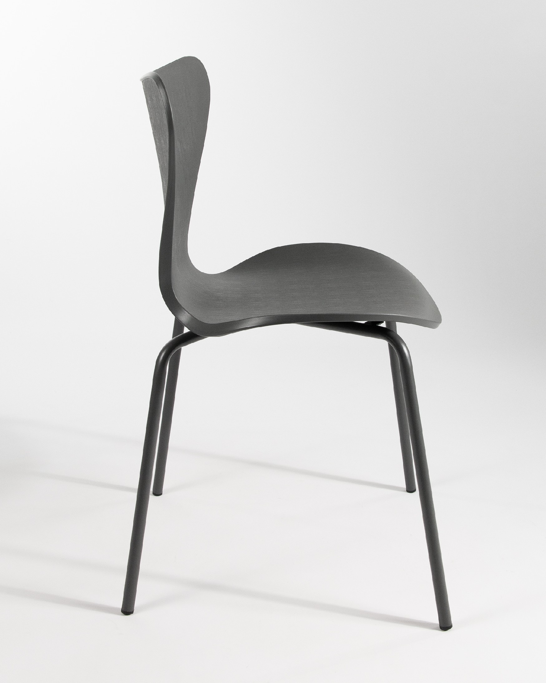 Chaise Berna en polypropylène graphite