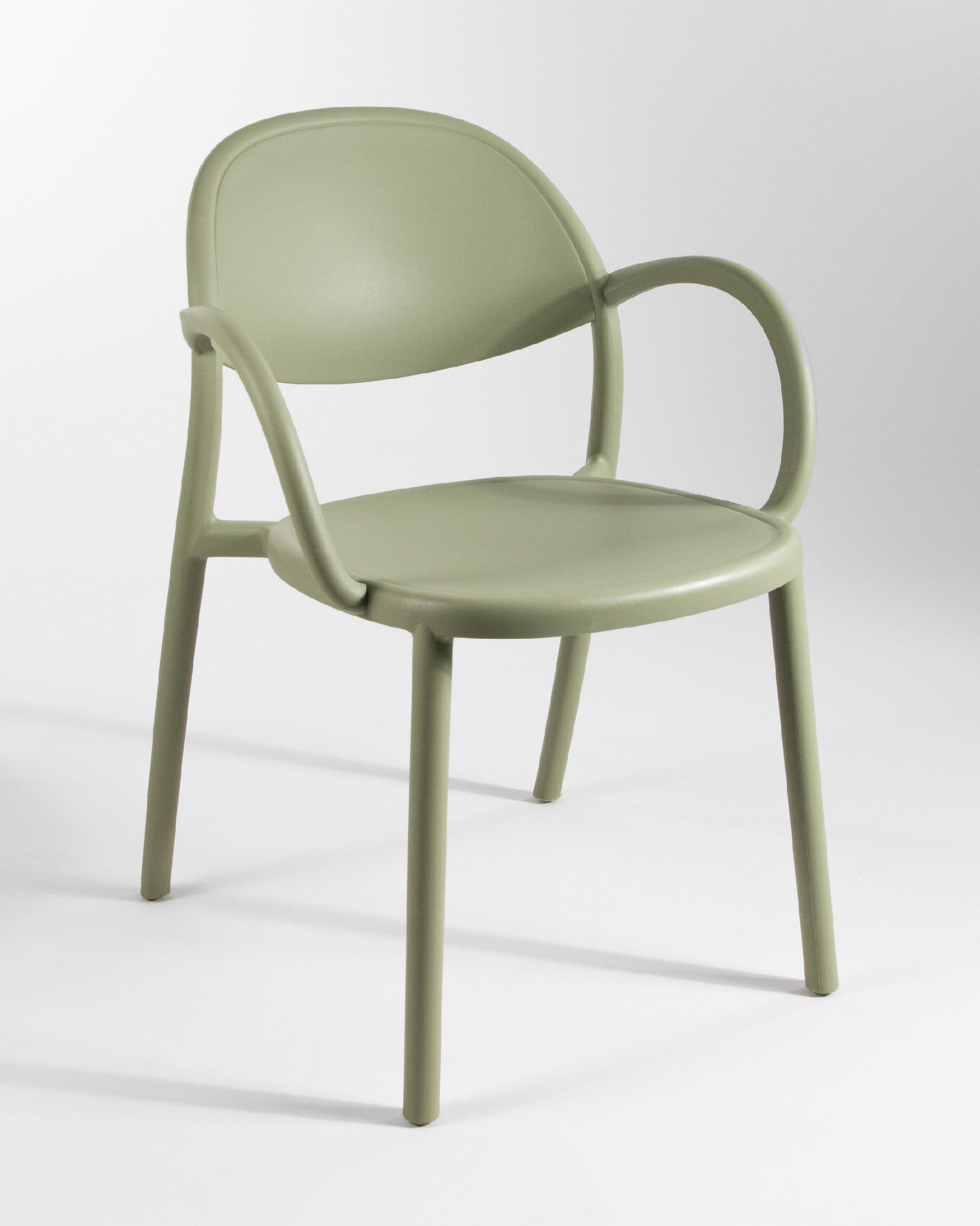 Bora chair in chalk green polypropylene