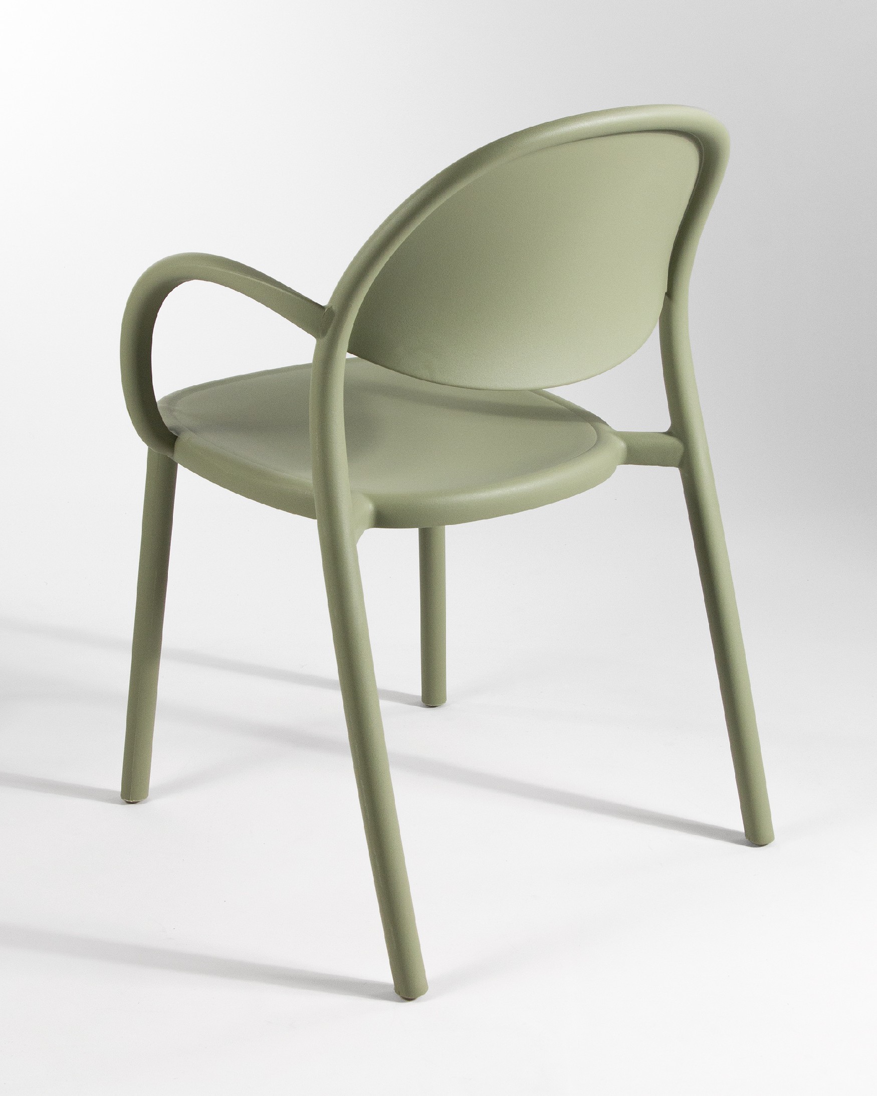 Bora chair in chalk green polypropylene