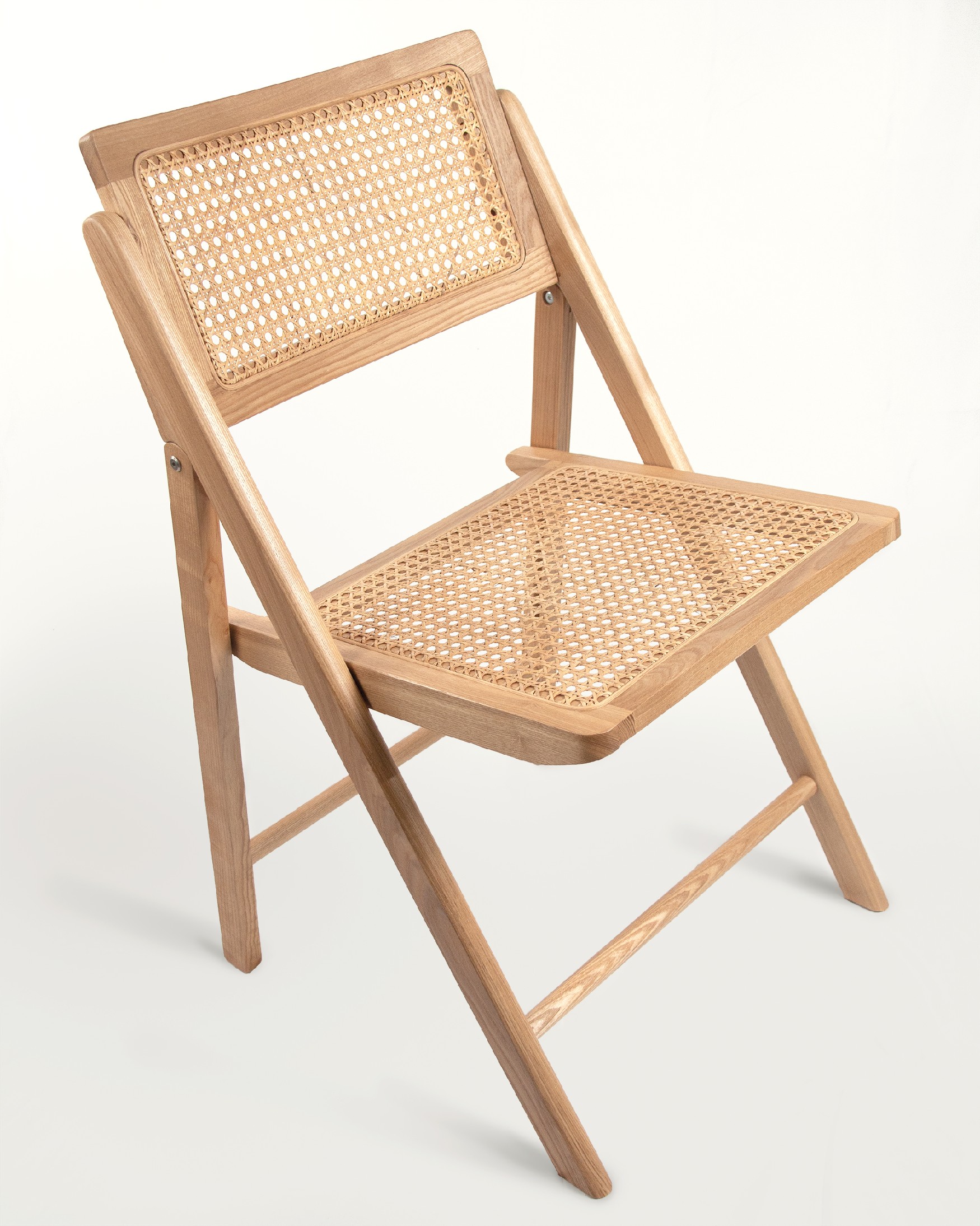Folding chair Bruna made of rattan and natural ash