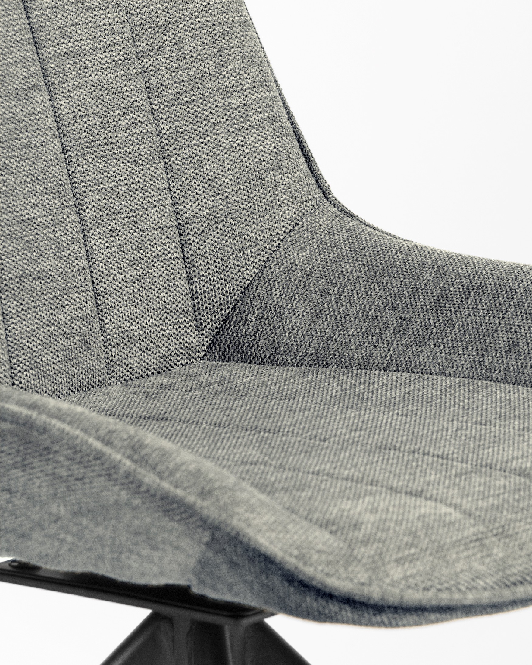 Chaise Bursa pivotante à 180º avec fonction de retour, rembourrage gris clair et pieds métalliques noirs
