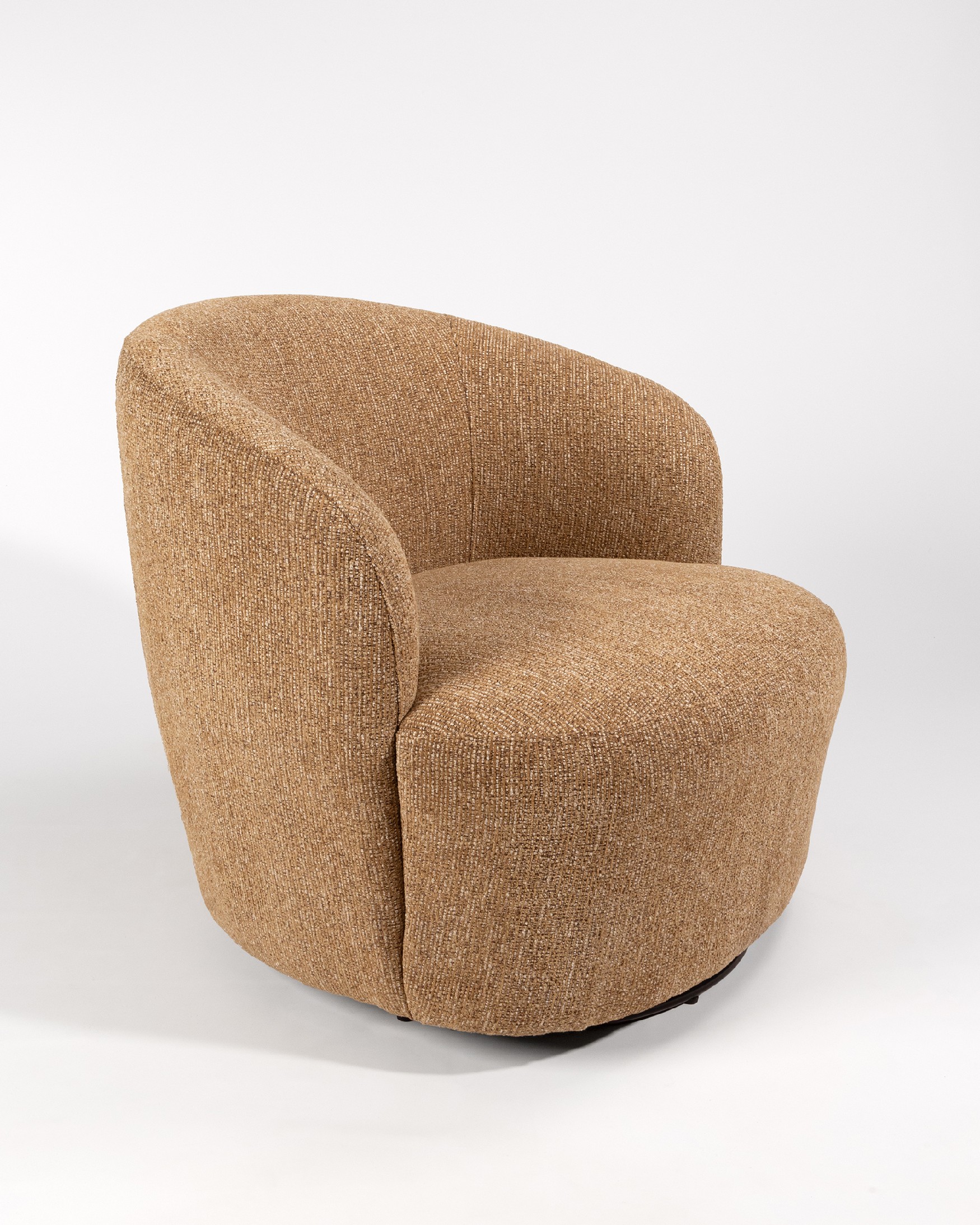 Camelia armchair with ochre upholstery, 360° swivel