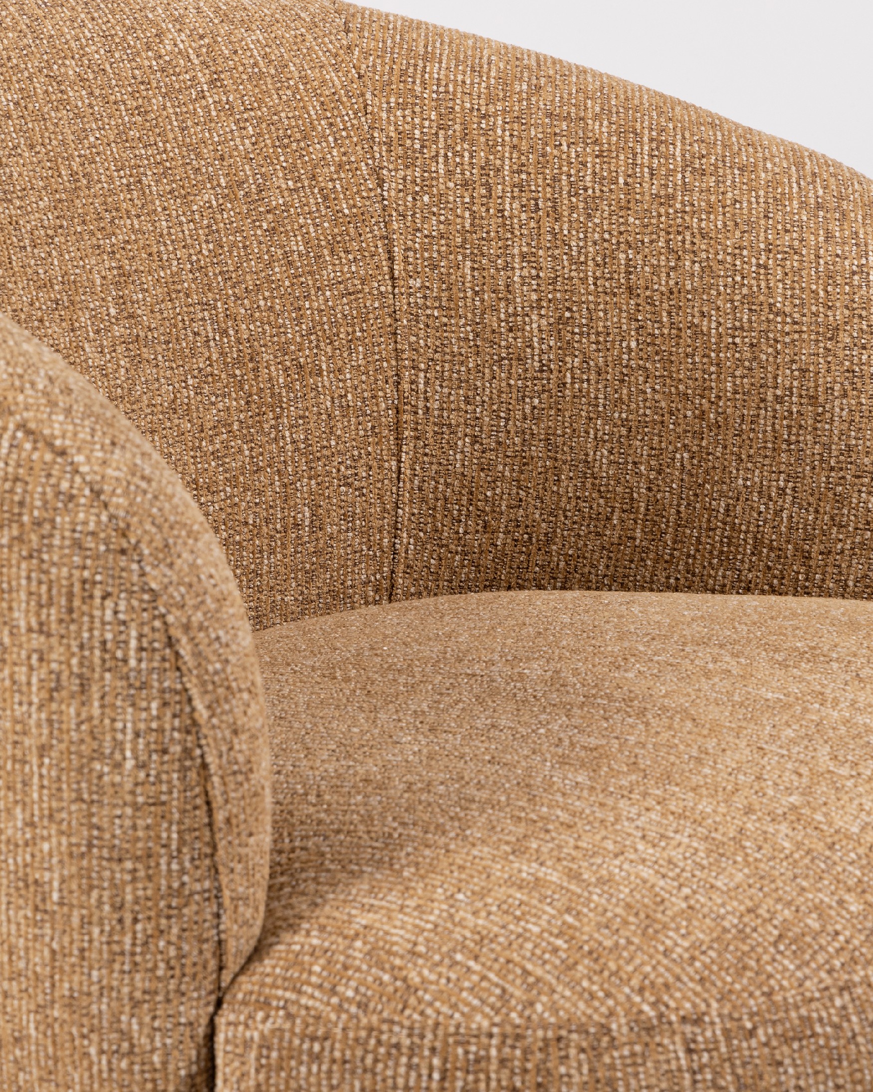 Camelia armchair with ochre upholstery, 360° swivel