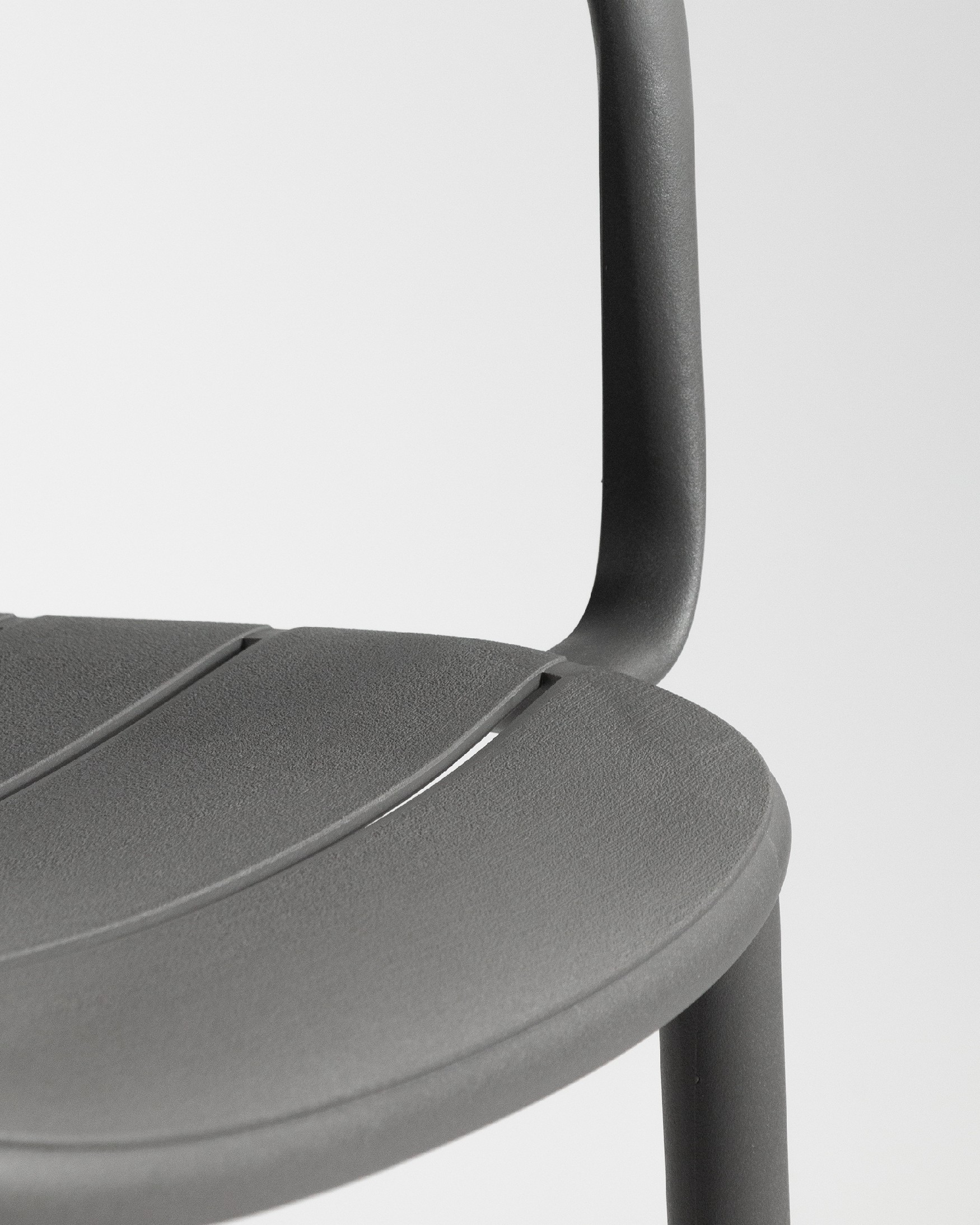 Chaise Cancún en polypropylène graphite