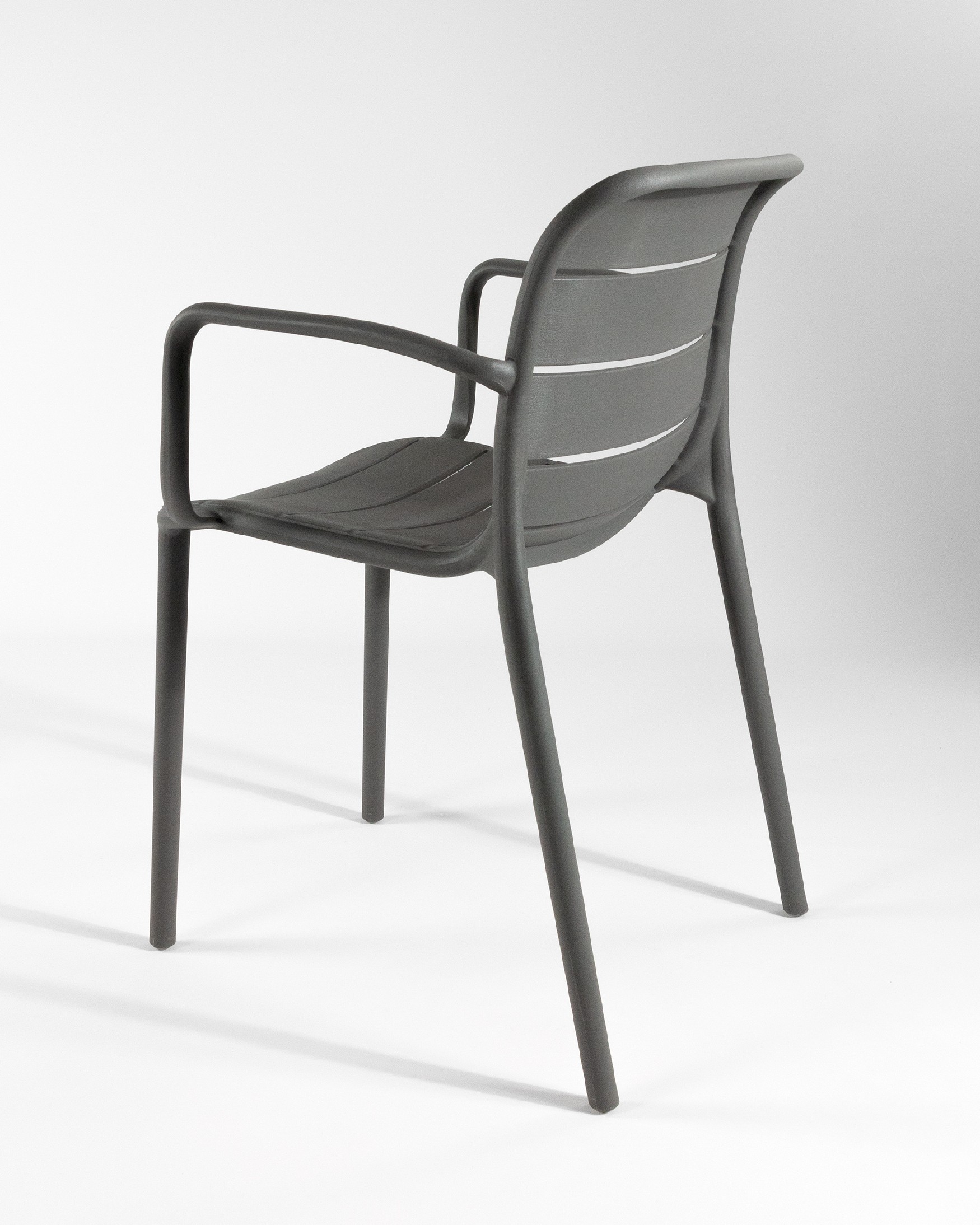 Chaise Cancún en polypropylène graphite
