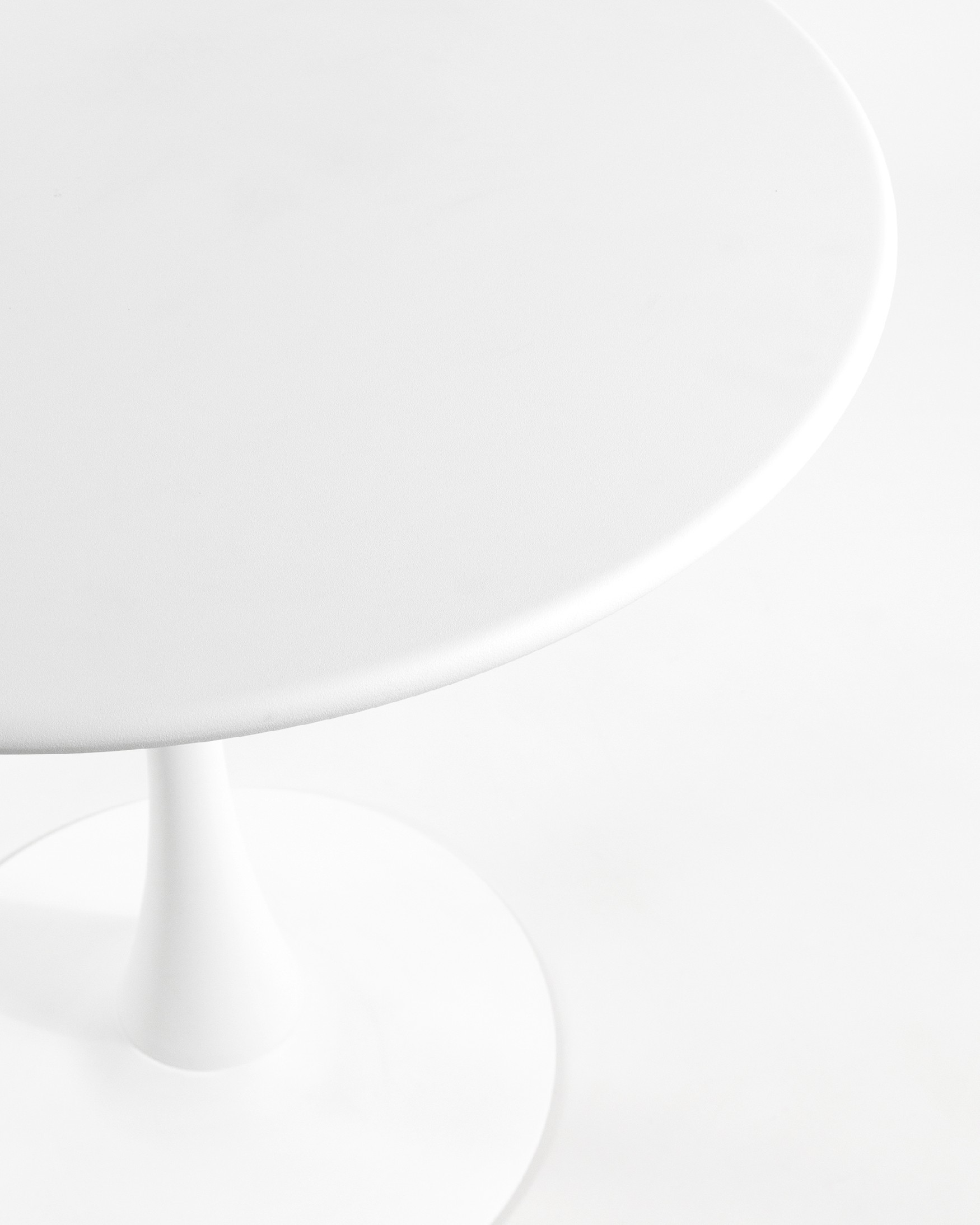 Mesa Capri de exterior redonda metálica blanca  Ø 80 cm