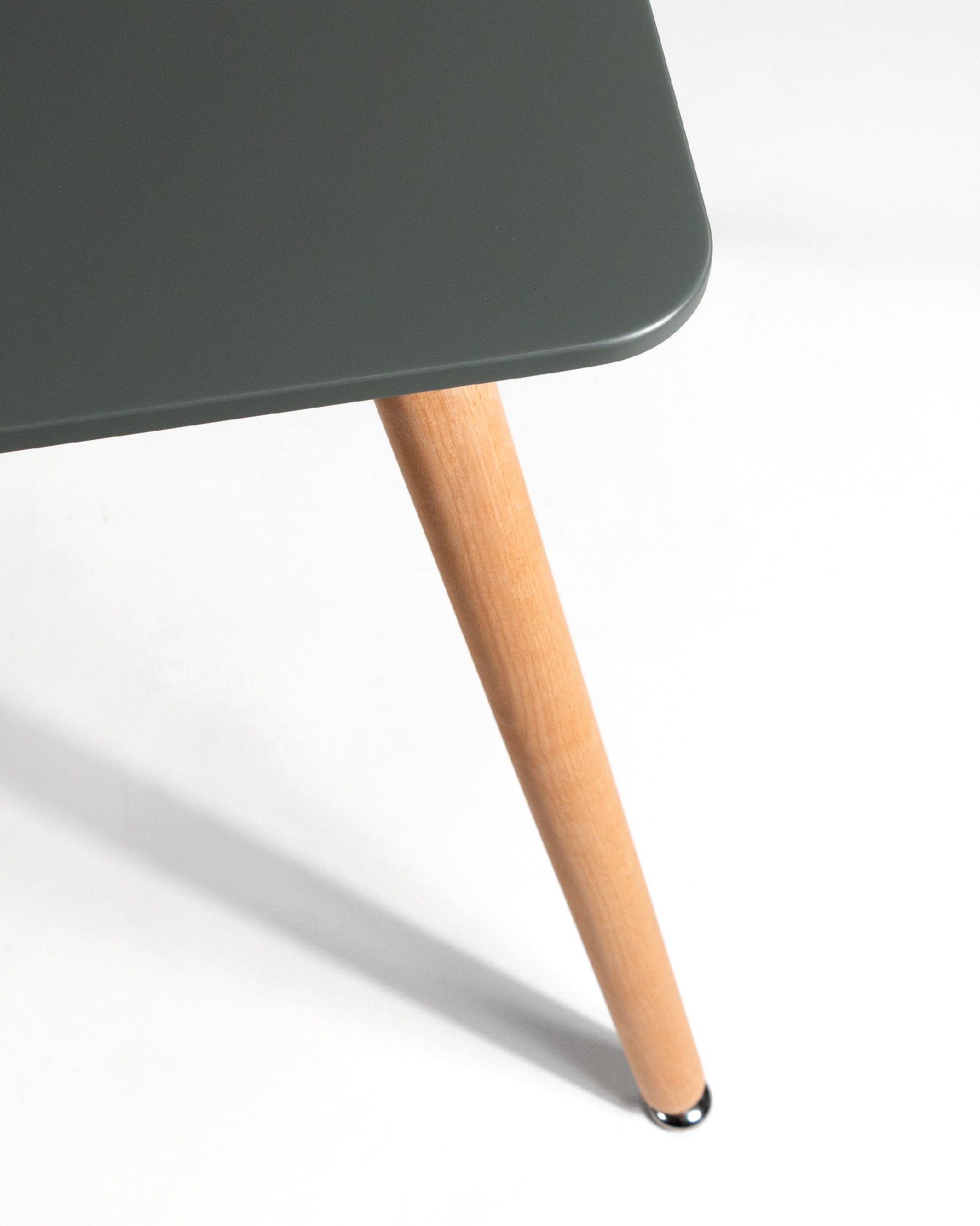 Caribbean table with a graphite lacquered MDF top and wooden legs 80 x 80 cm