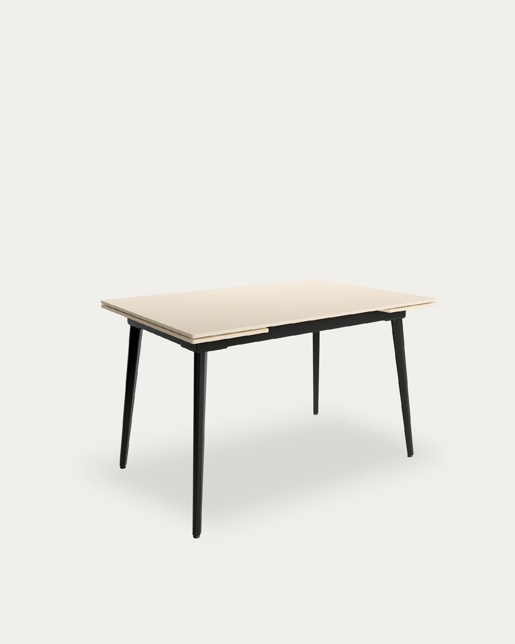 Mesa Celeb extensible con sobre de porcelánico arena y pata metálica negra 120(180) x 80 cm