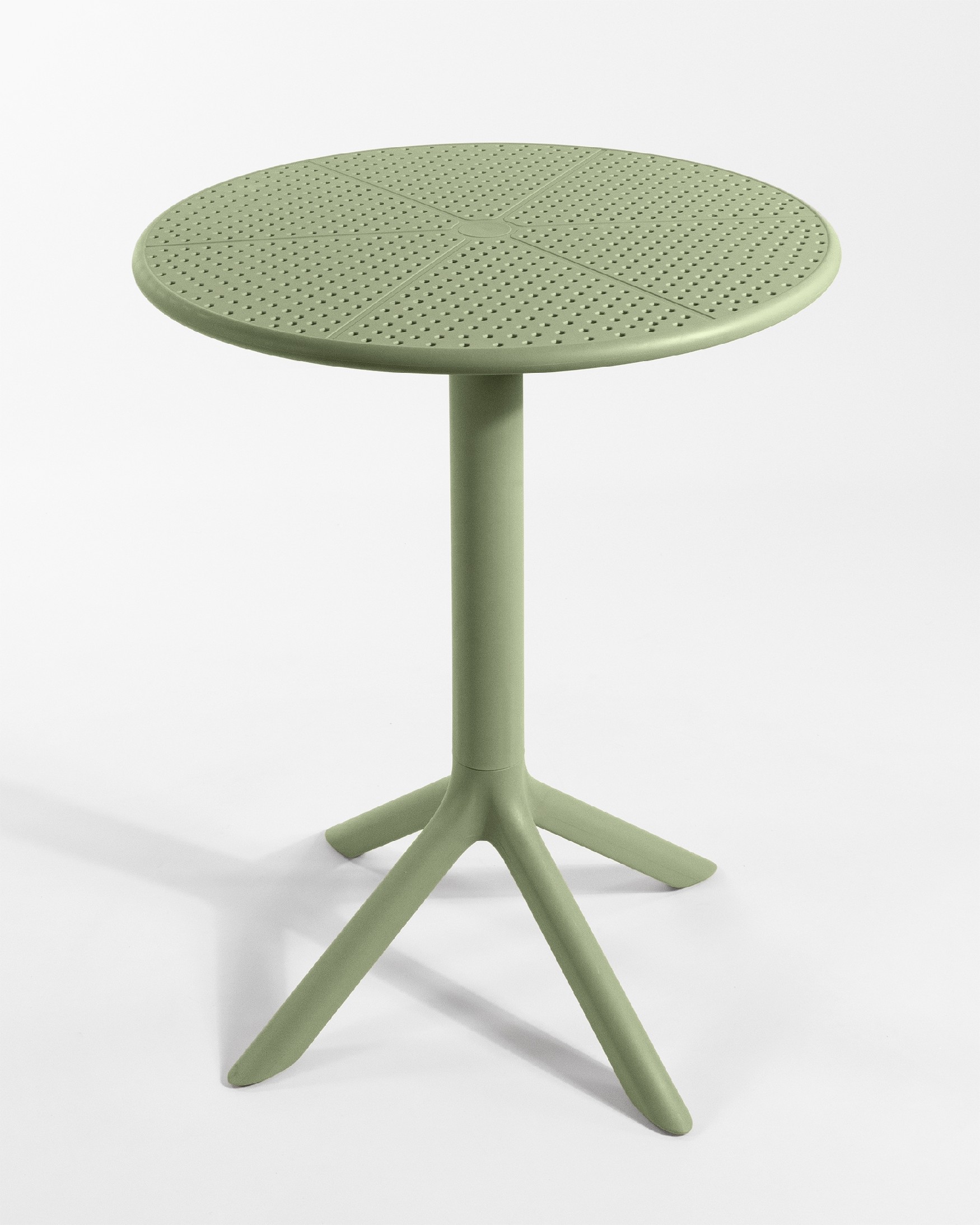 Round outdoor Cocoa table made of green chalk polypropylene Ø 60 cm