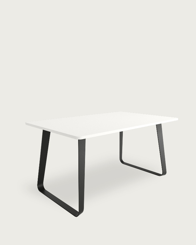 Table Like with extra white melamine top and black metal leg 140 x 90 cm