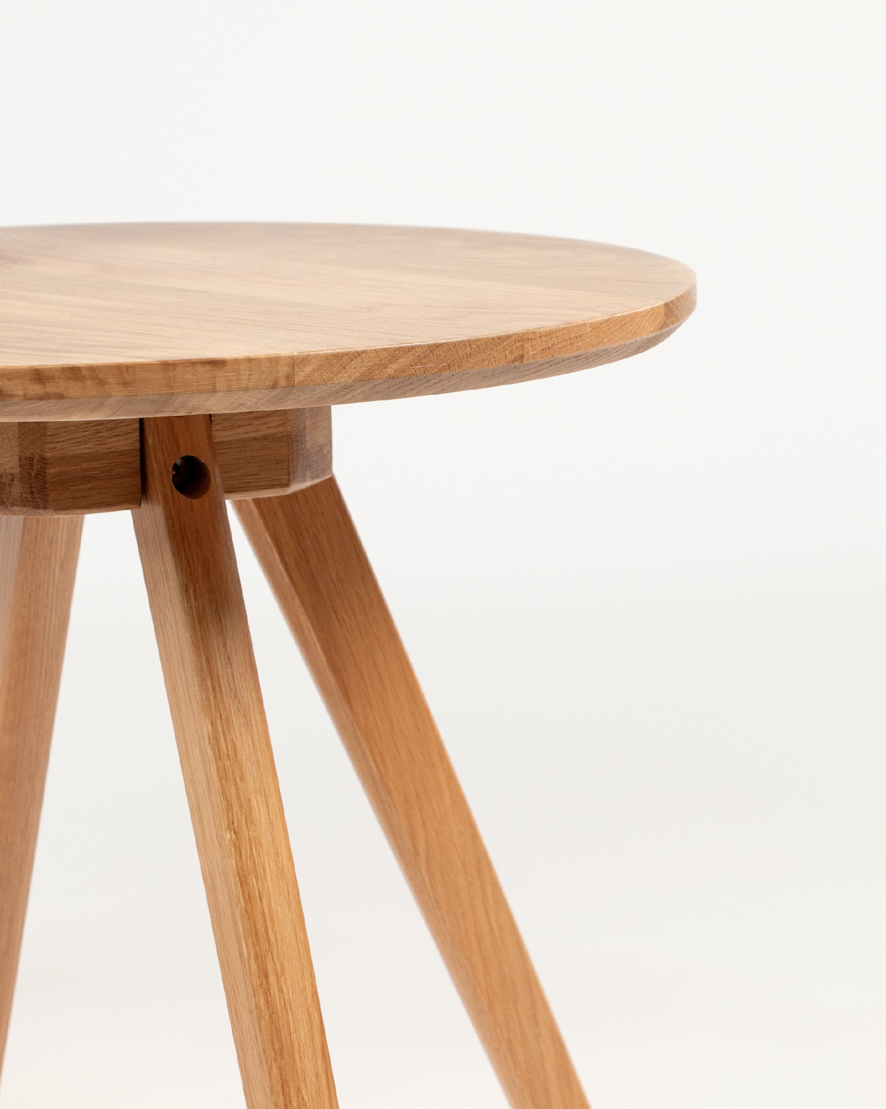 Juego de 2 mesas auxiliares Cook acabado roble natural Ø 50 cm / Ø 40 cm