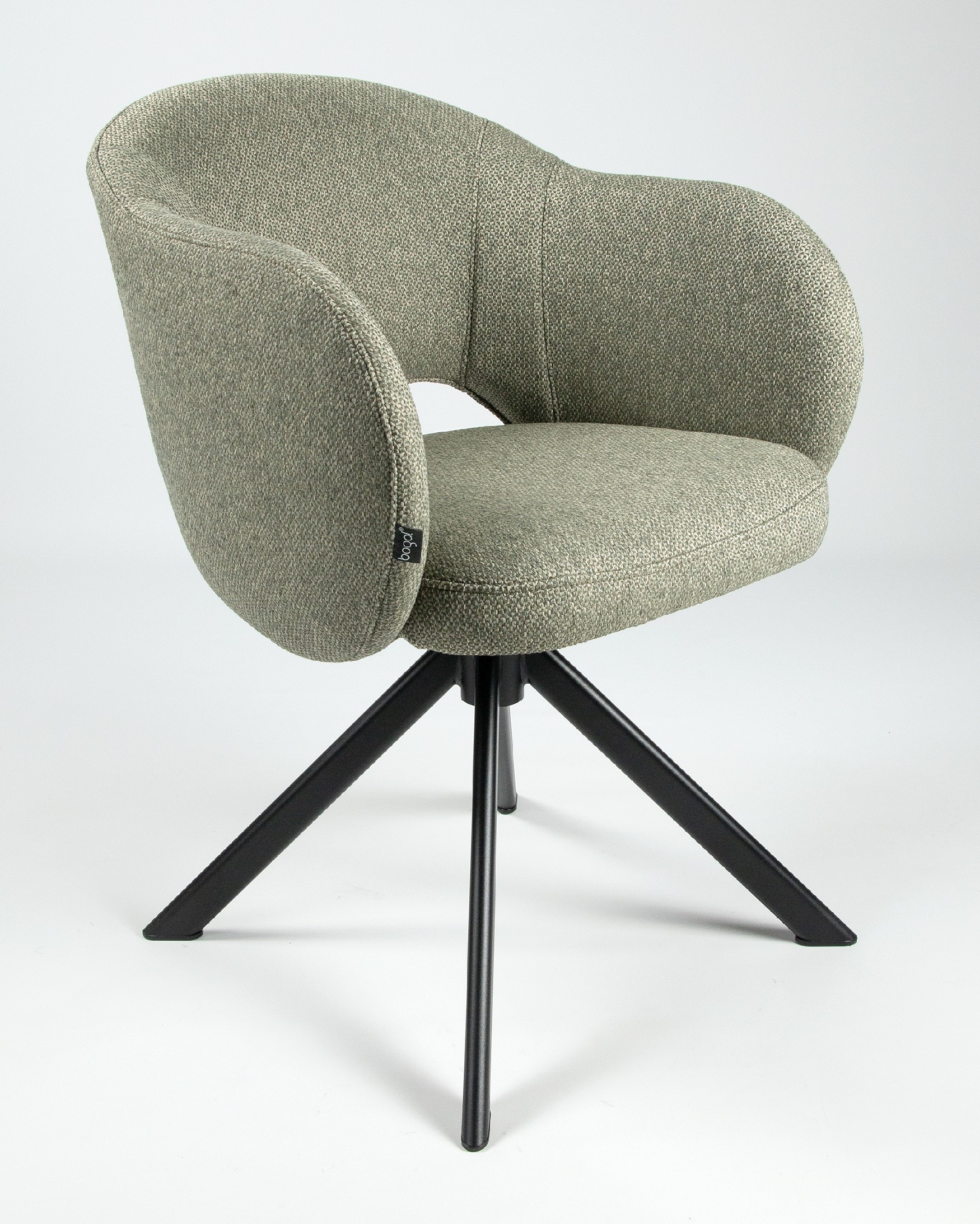 Chaise Cork avec rembourrage vert et pieds métalliques noirs