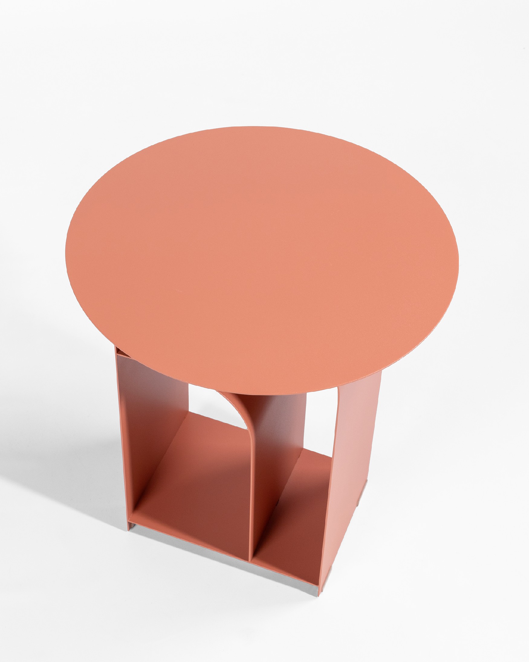 Dorian round side table in lacquered terracotta metal Ø 38 cm