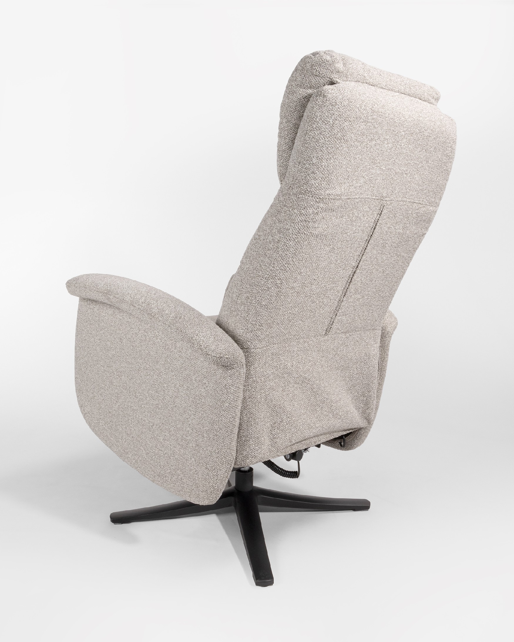 Elia electric swivel recliner with sand upholstery and black metal leg (2 motors)