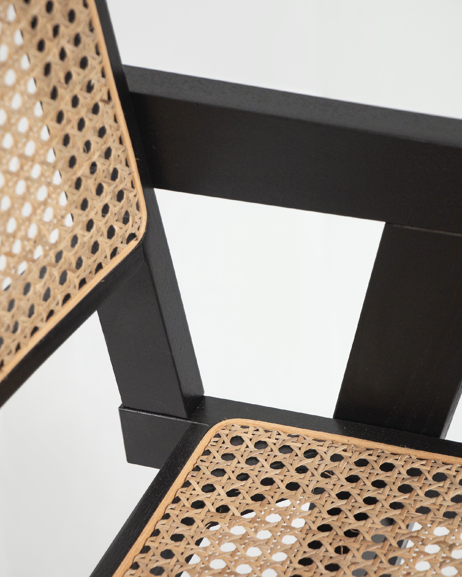 Enea chair made of rattan and black ash