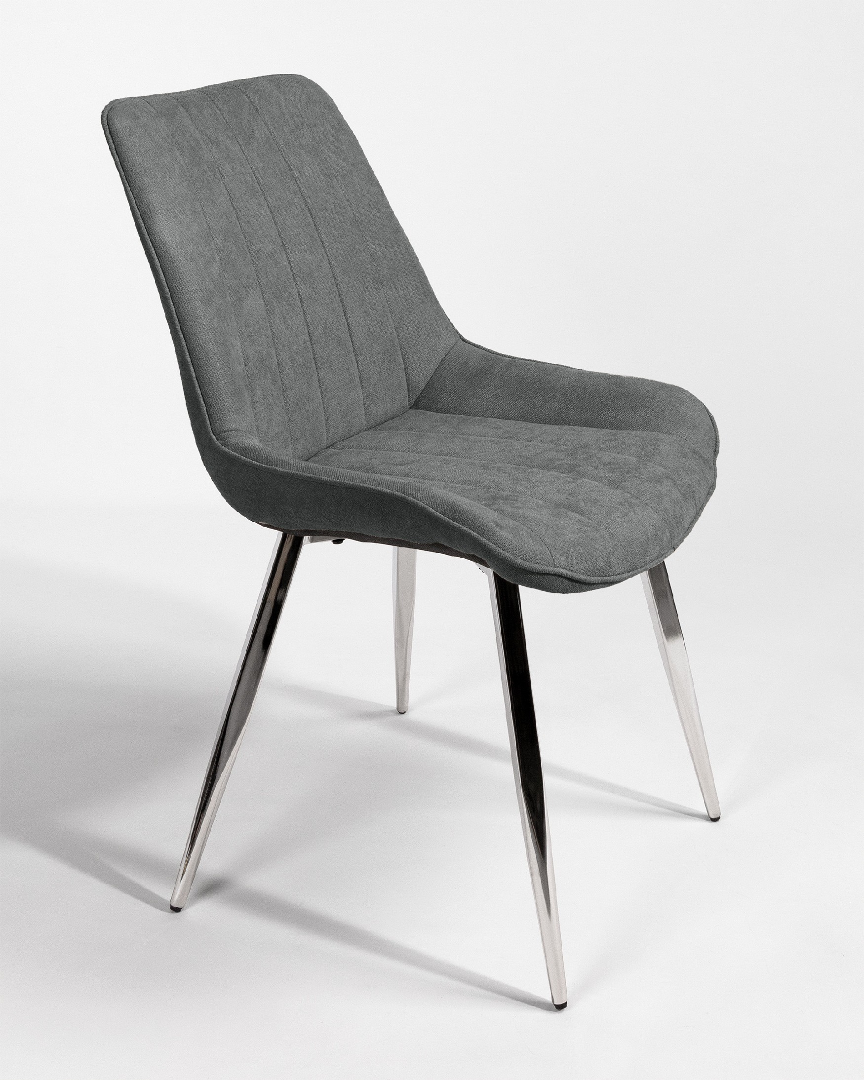 Silla Estambul con tapizado marengo y patas cromadas