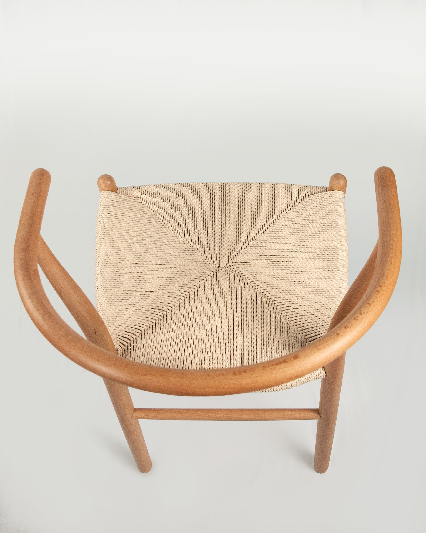 Chaise Etna en corde naturelle et structure en hêtre naturel