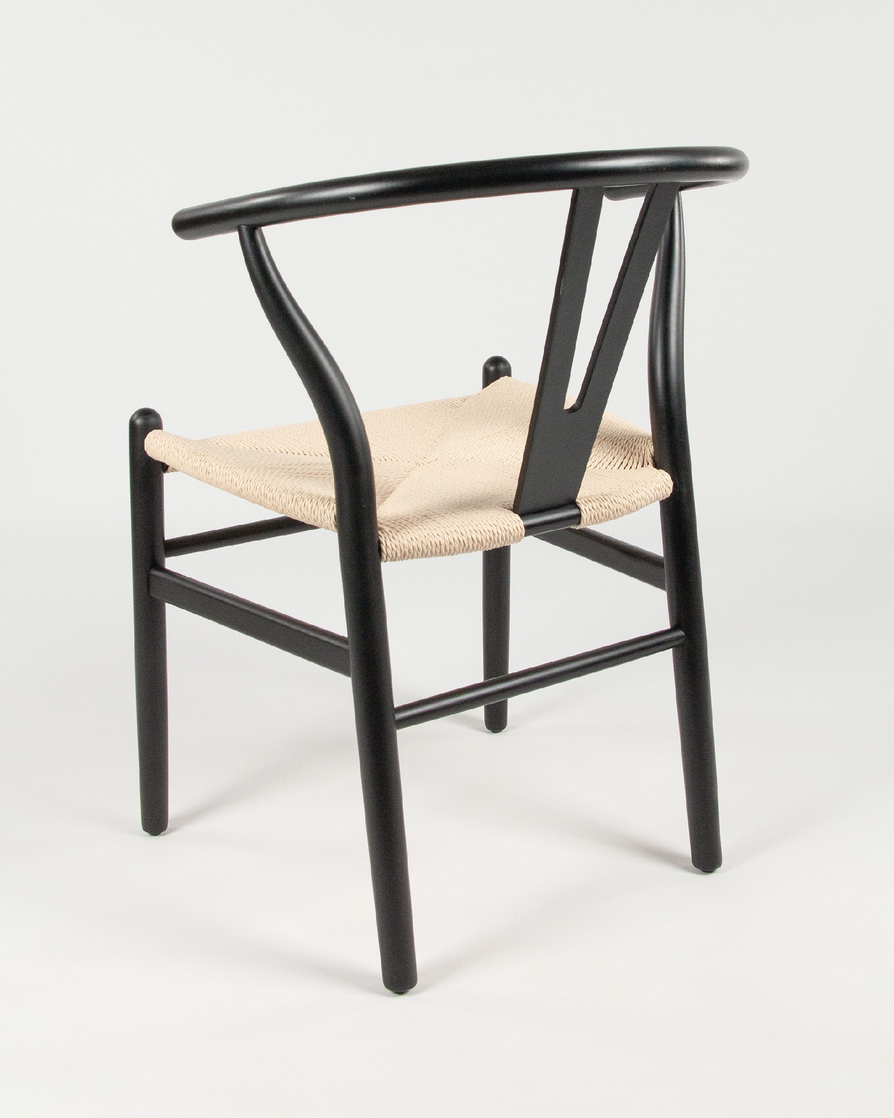 Chaise Etna en corde naturelle et structure en hêtre noir