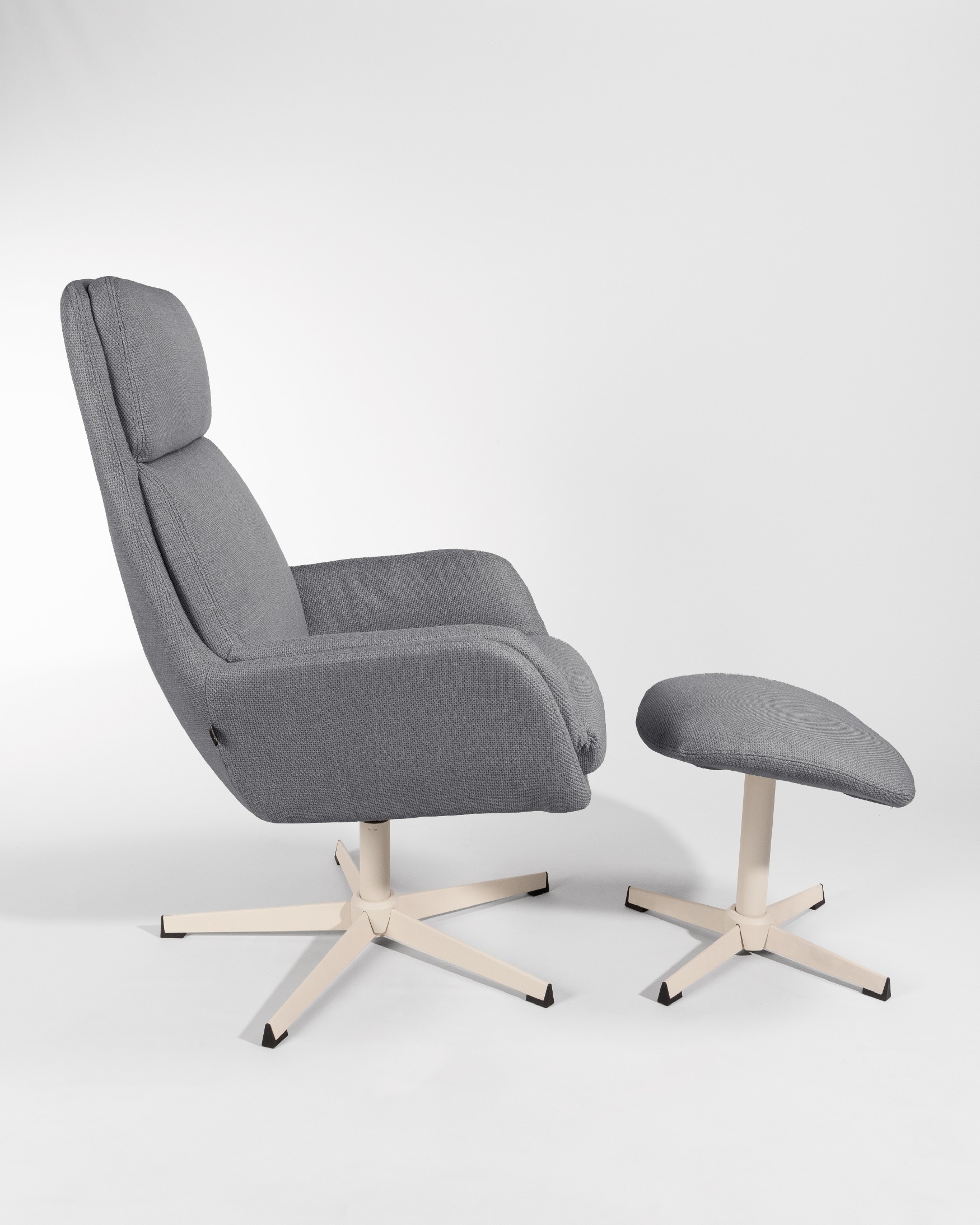 Swivel armchair Figara with ivory structure and gray upholstery