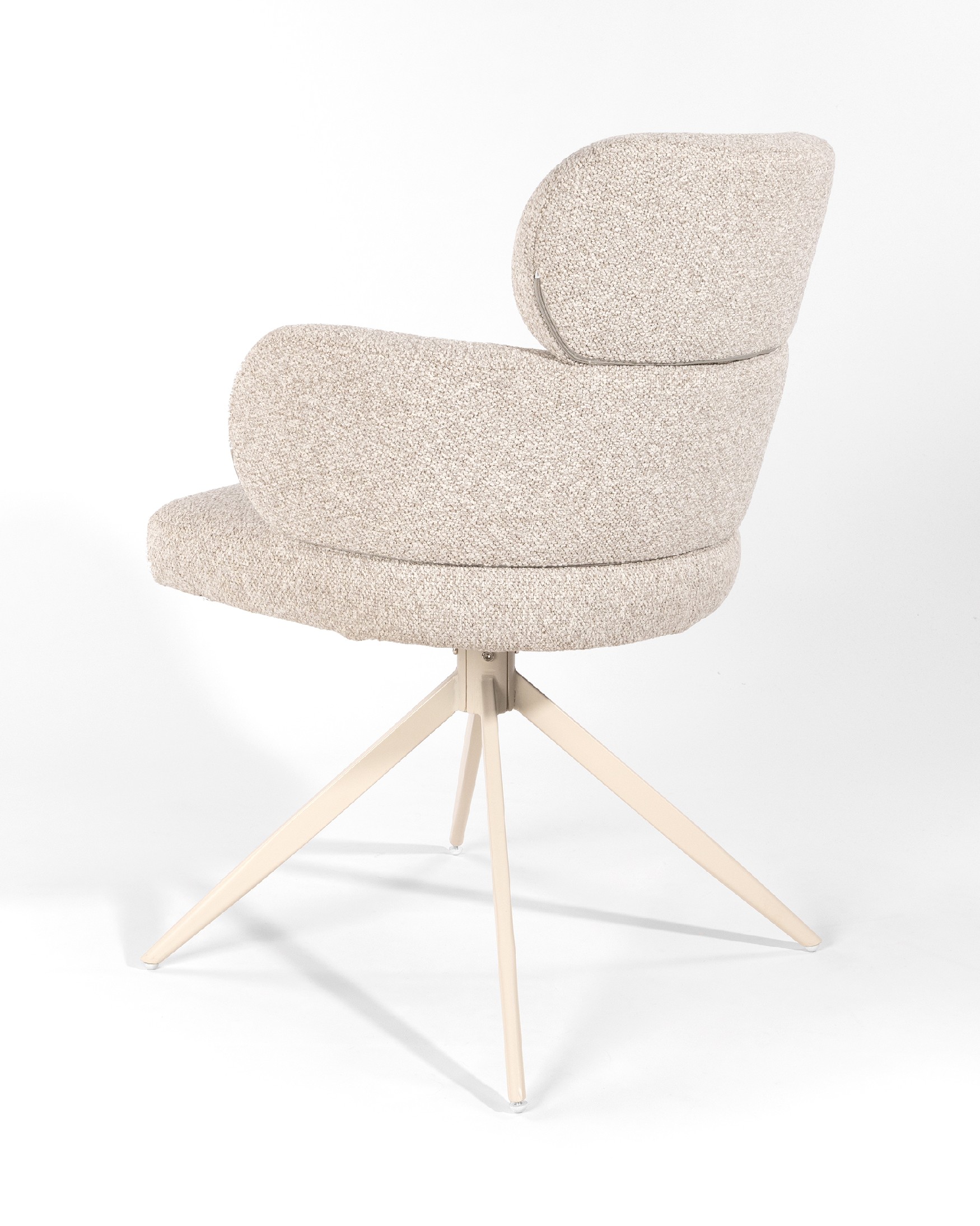 Chaise Florencia pivotante 360º avec revêtement sable et pieds métalliques ivoire