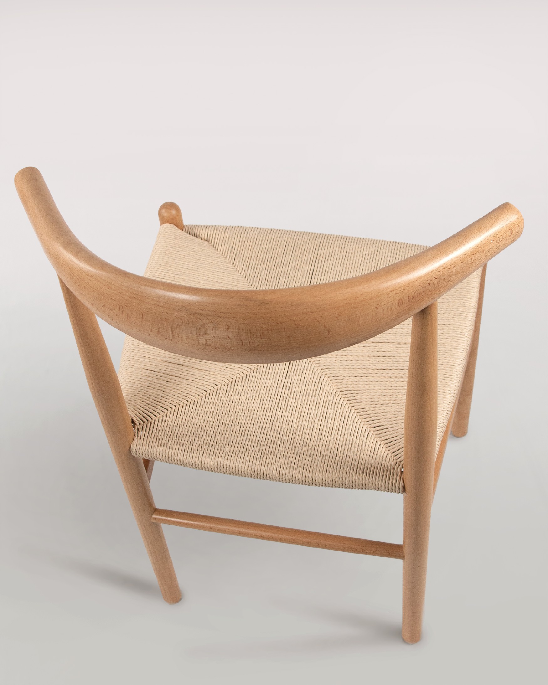 Fuji chair with natural rope and natural beech structure