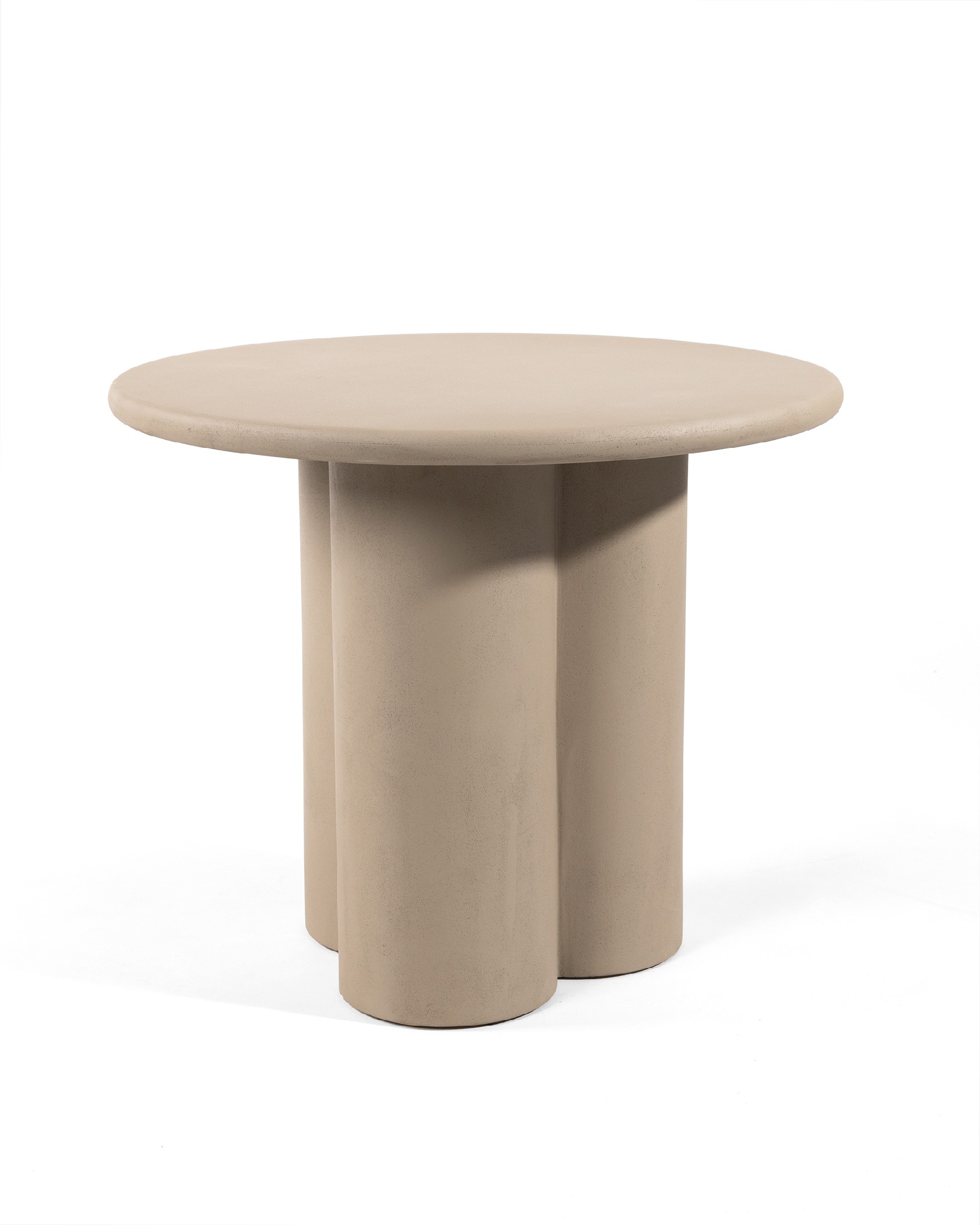 Mesa auxiliar Gaia redonda de MDF con acabado de microcemento moka Ø 60 cm